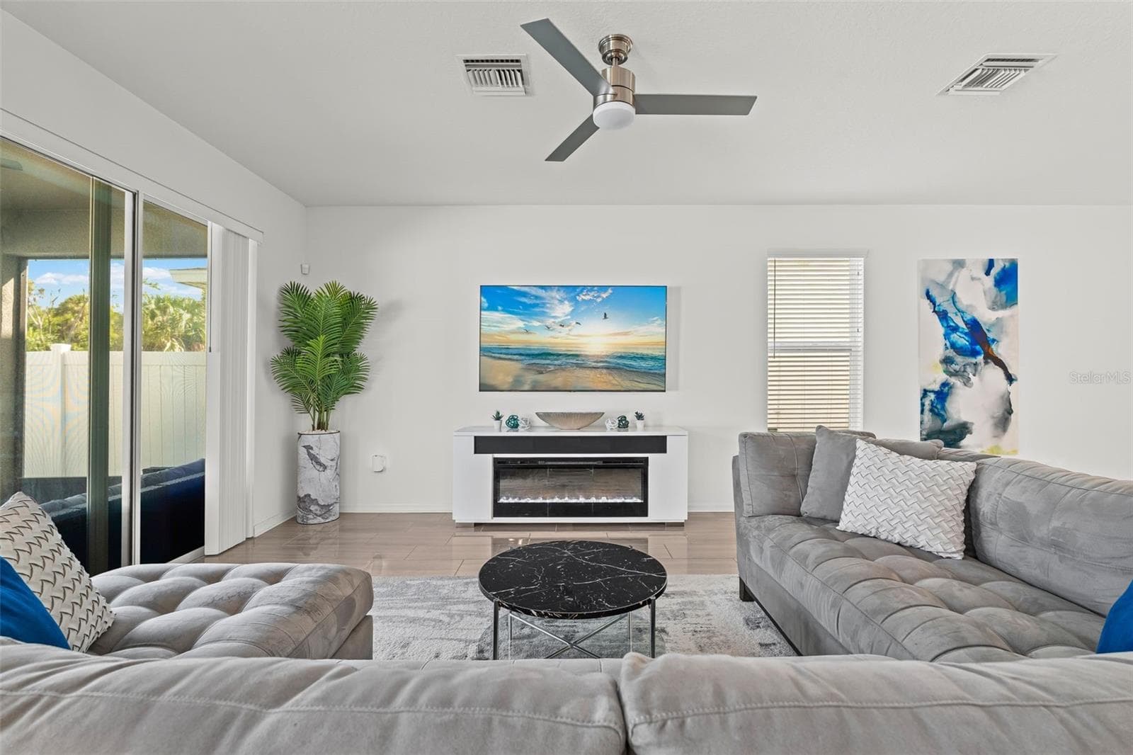 Single Family Residence at 4327 REISSWOOD LOOP, PALMETTO, photo 7 of 43