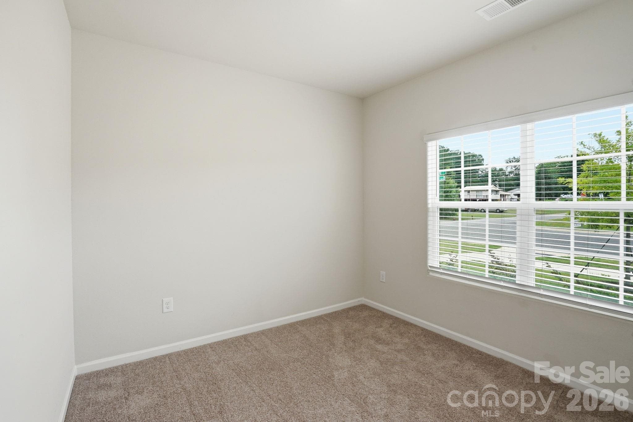 Single Family Residence at 129 Lightning Drive, Shelby, photo 15 of 33