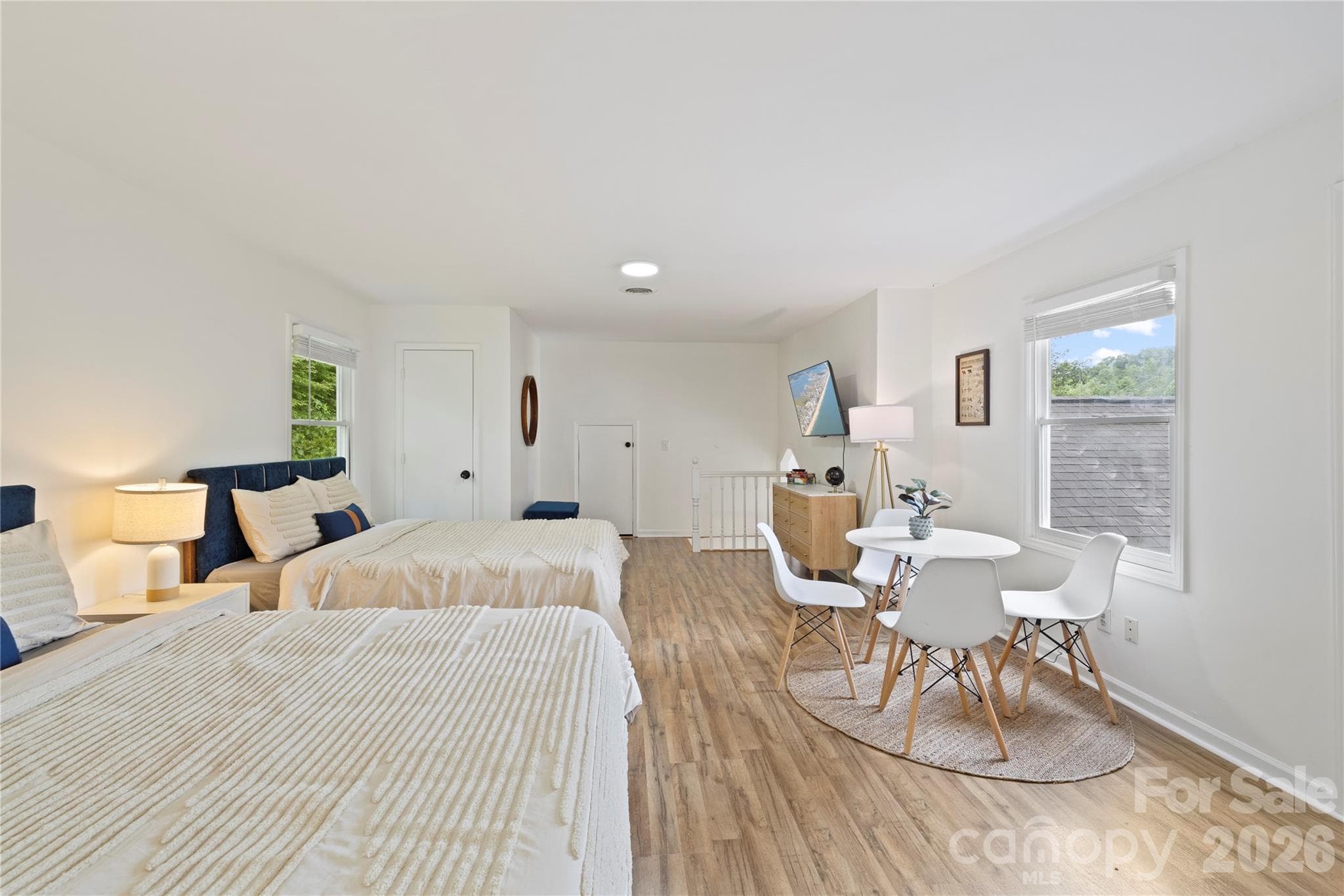 Bonus Room - 3954 NC 80 Highway, Bakersville