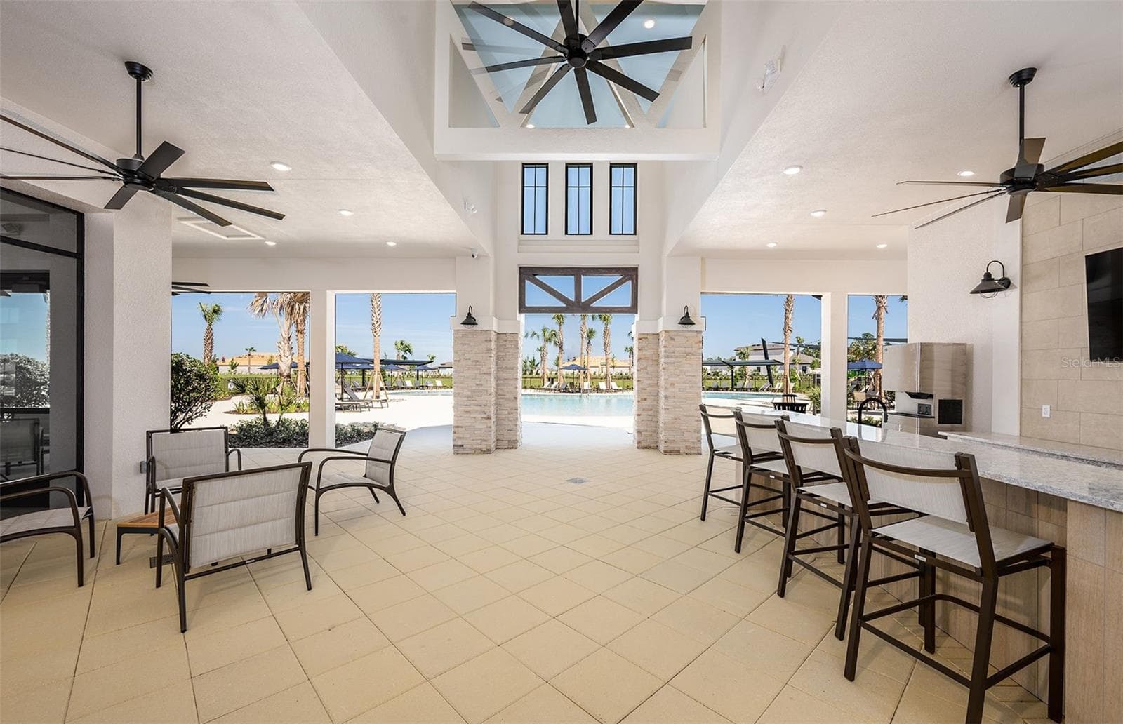 Poolside Gathering Area - 3656 OBSIDIAN DR, SPRING HILL