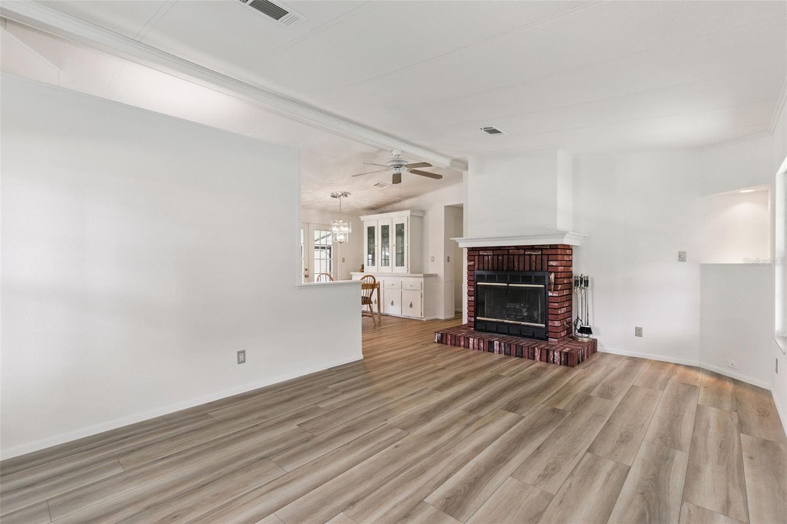Manufactured Home at 938 BLUE HERON BLVD, OSTEEN, photo 6 of 42