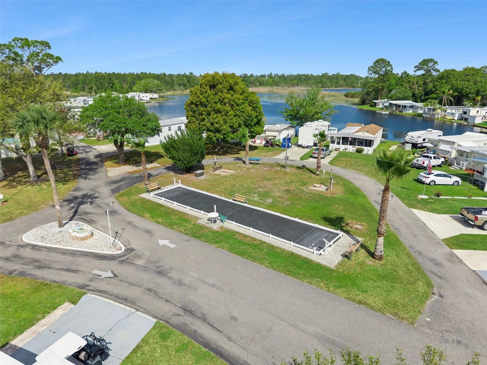 Manufactured Home at 938 BLUE HERON BLVD, OSTEEN, photo 25 of 42
