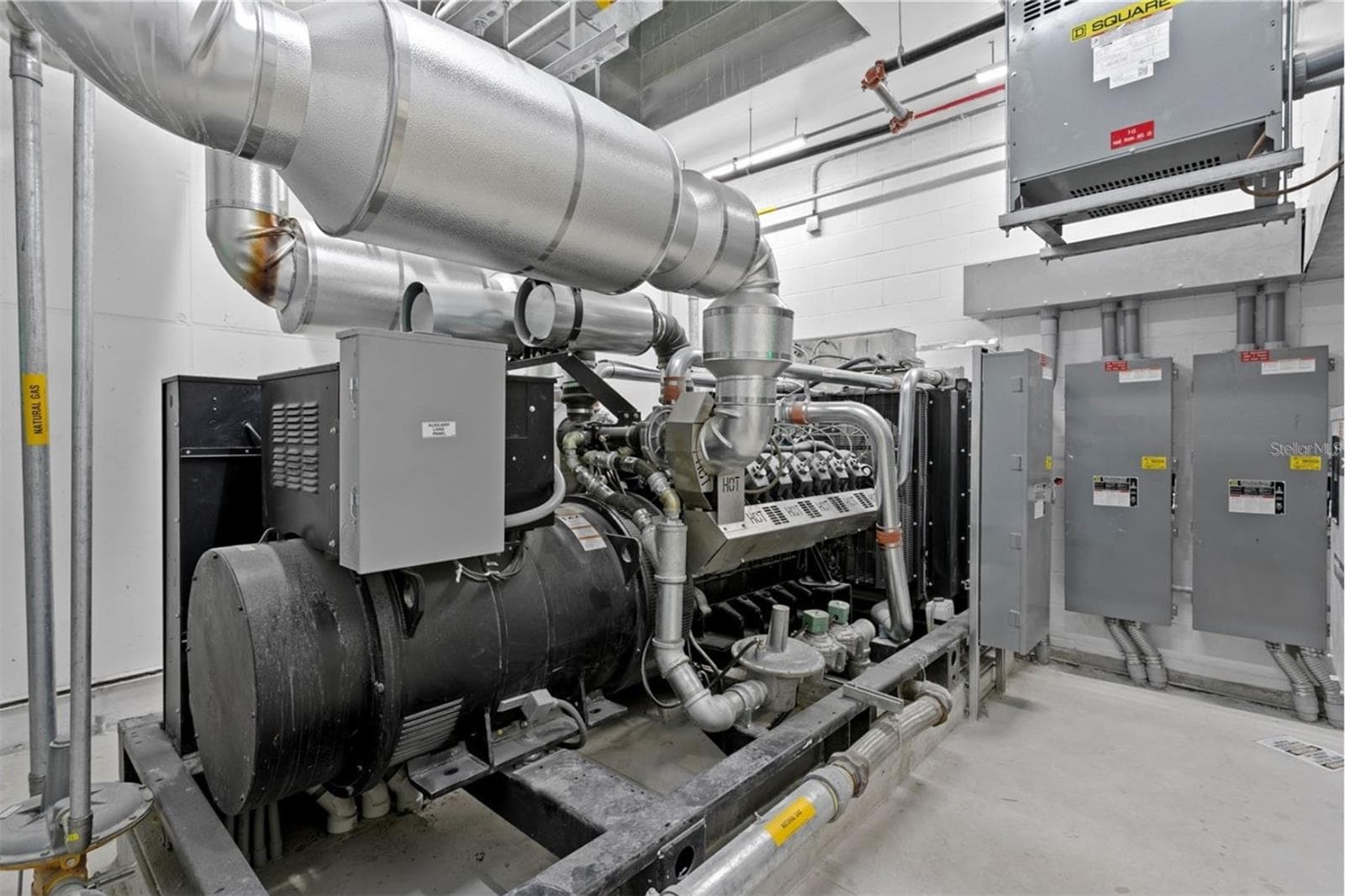 Building Generator - 126 4TH AVE NE #601, ST PETERSBURG