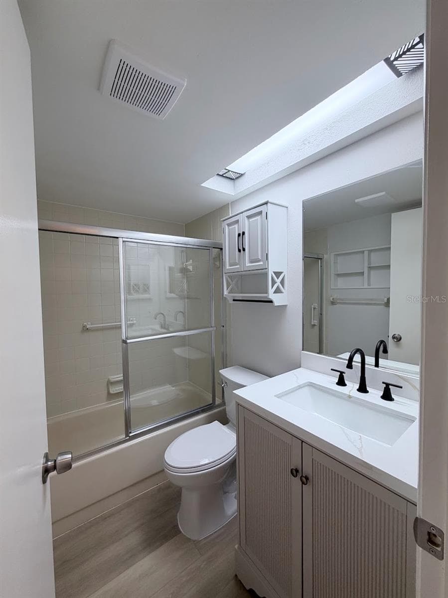 Condominium at 12406 EAGLESWOOD DR #B, HUDSON, photo 8 of 25