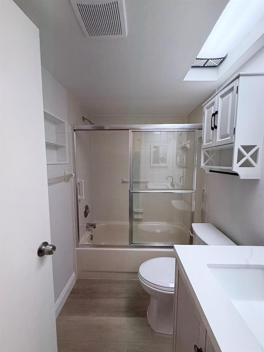 Condominium at 12406 EAGLESWOOD DR #B, HUDSON, photo 9 of 25
