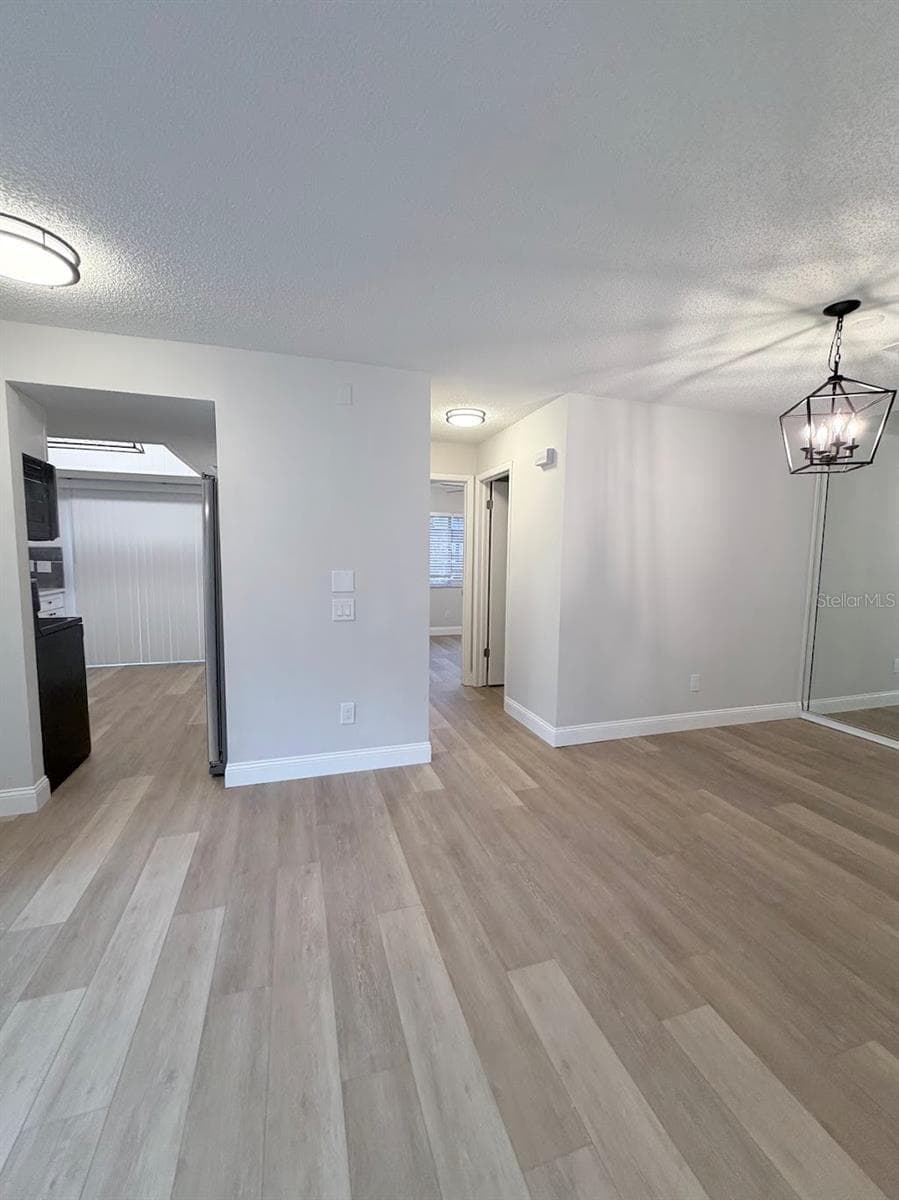 Condominium at 12406 EAGLESWOOD DR #B, HUDSON, photo 12 of 25