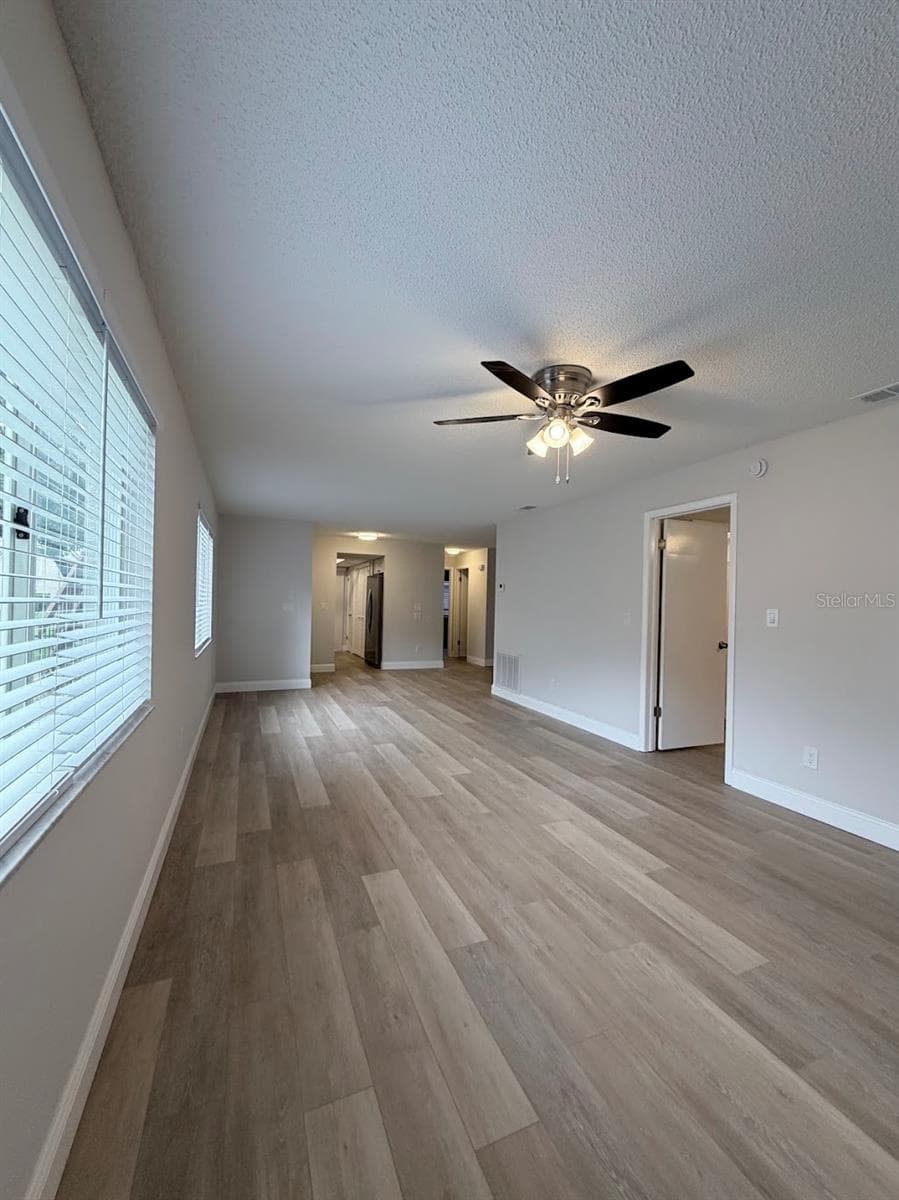 Condominium at 12406 EAGLESWOOD DR #B, HUDSON, photo 17 of 25
