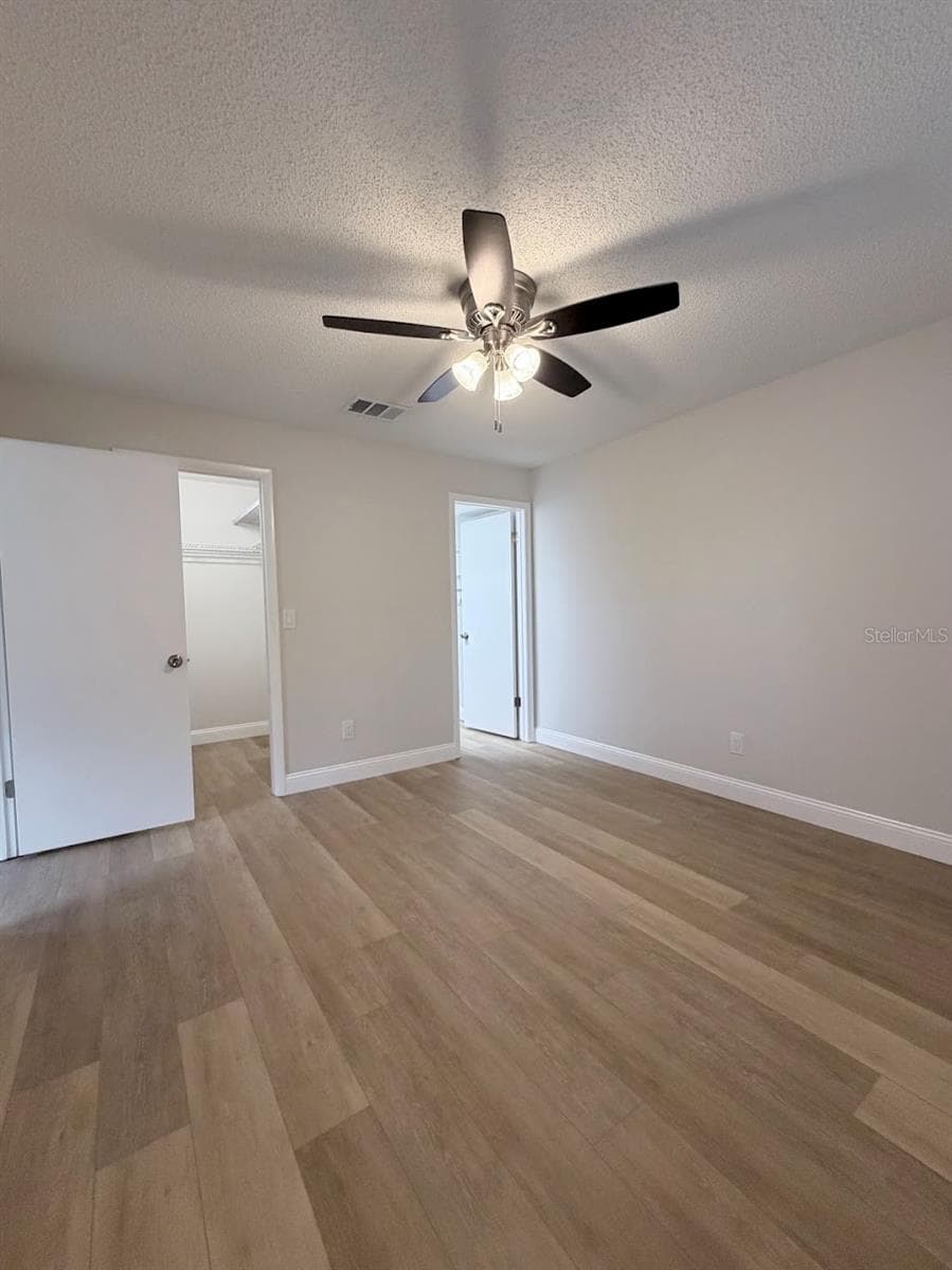 Condominium at 12406 EAGLESWOOD DR #B, HUDSON, photo 19 of 25