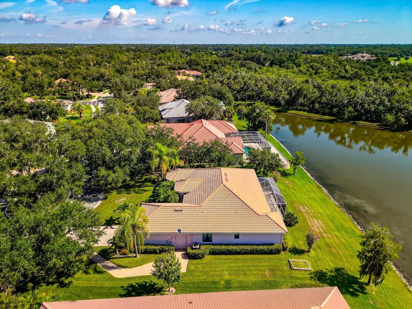 Single Family Residence at 2012 ISLAND ESTATES DR, PARRISH, photo 2 of 29