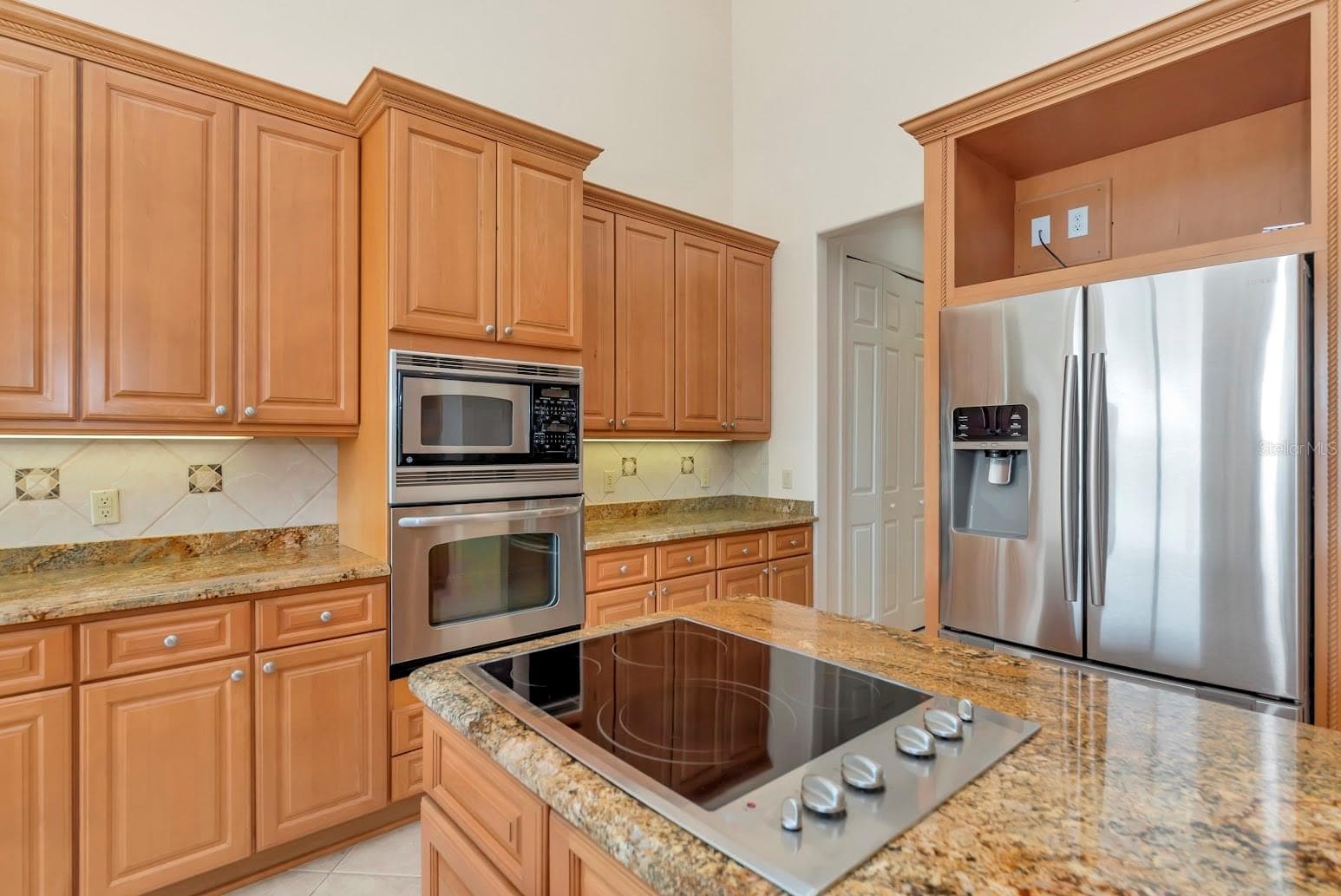 Single Family Residence at 2012 ISLAND ESTATES DR, PARRISH, photo 7 of 29