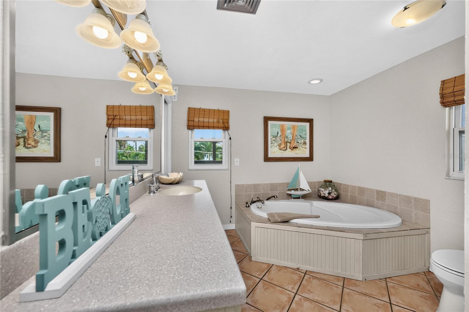 1120 Gulf Blvd - Main House - Suite 5 Primary Bathroom - 1120 GULF BLVD, ENGLEWOOD
