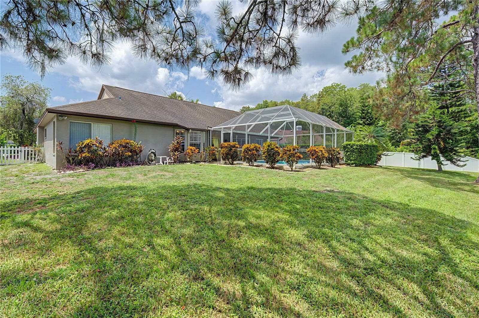Single Family Residence at 7201 FORESTEDGE CT, NEW PORT RICHEY, photo 30 of 39