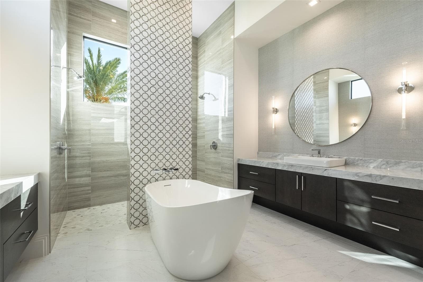 Single Family Residence at 15850 HAMPTON VIEW CT, FORT MYERS, photo 25 of 50