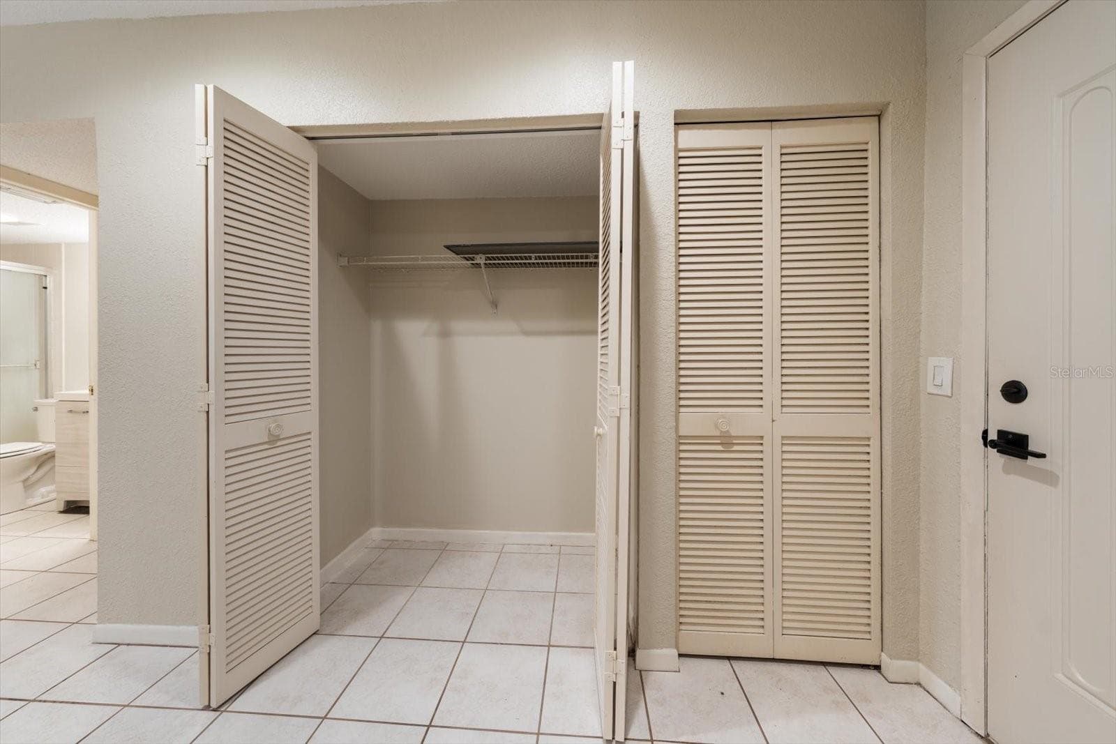 Condominium at 1750 BELLEAIR FOREST DR #B8, BELLEAIR, photo 17 of 43