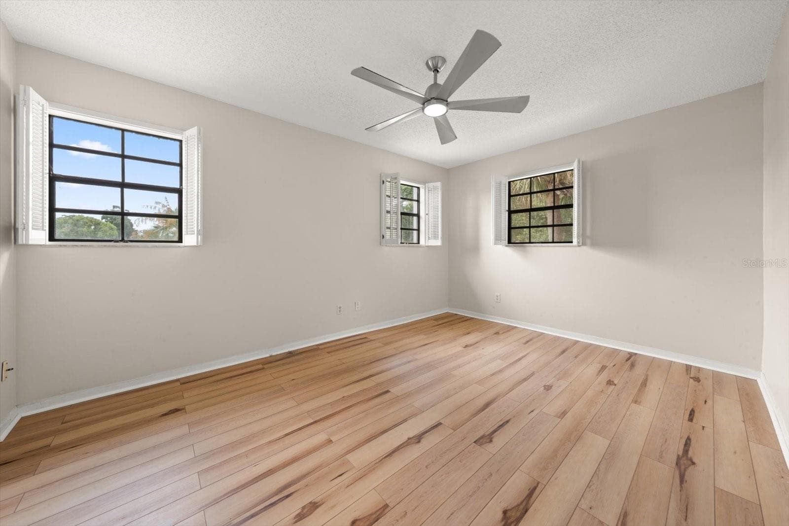 Condominium at 1750 BELLEAIR FOREST DR #B8, BELLEAIR, photo 30 of 43
