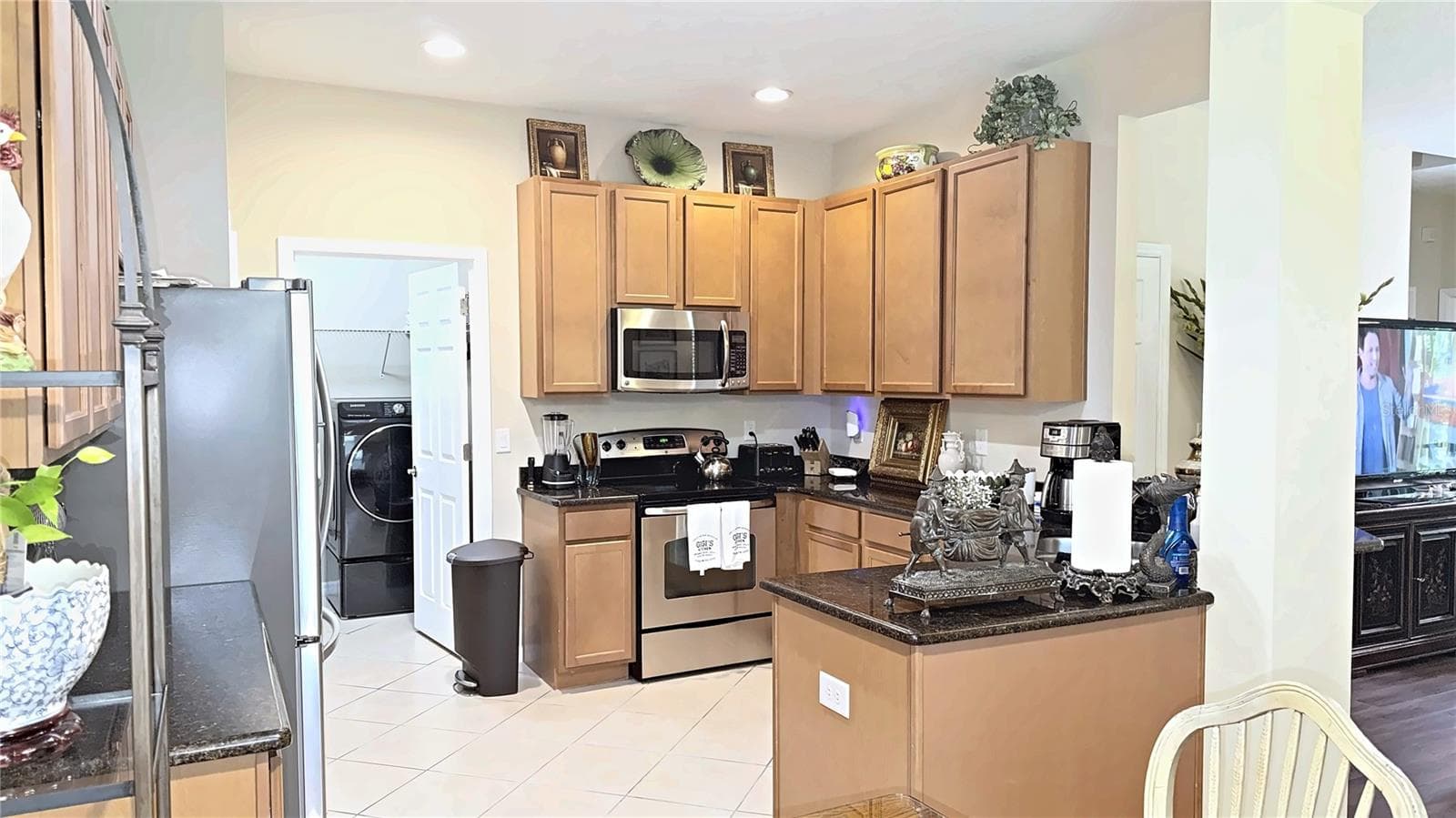 Townhouse at 7974 TASSO CT, SEMINOLE, photo 9 of 33