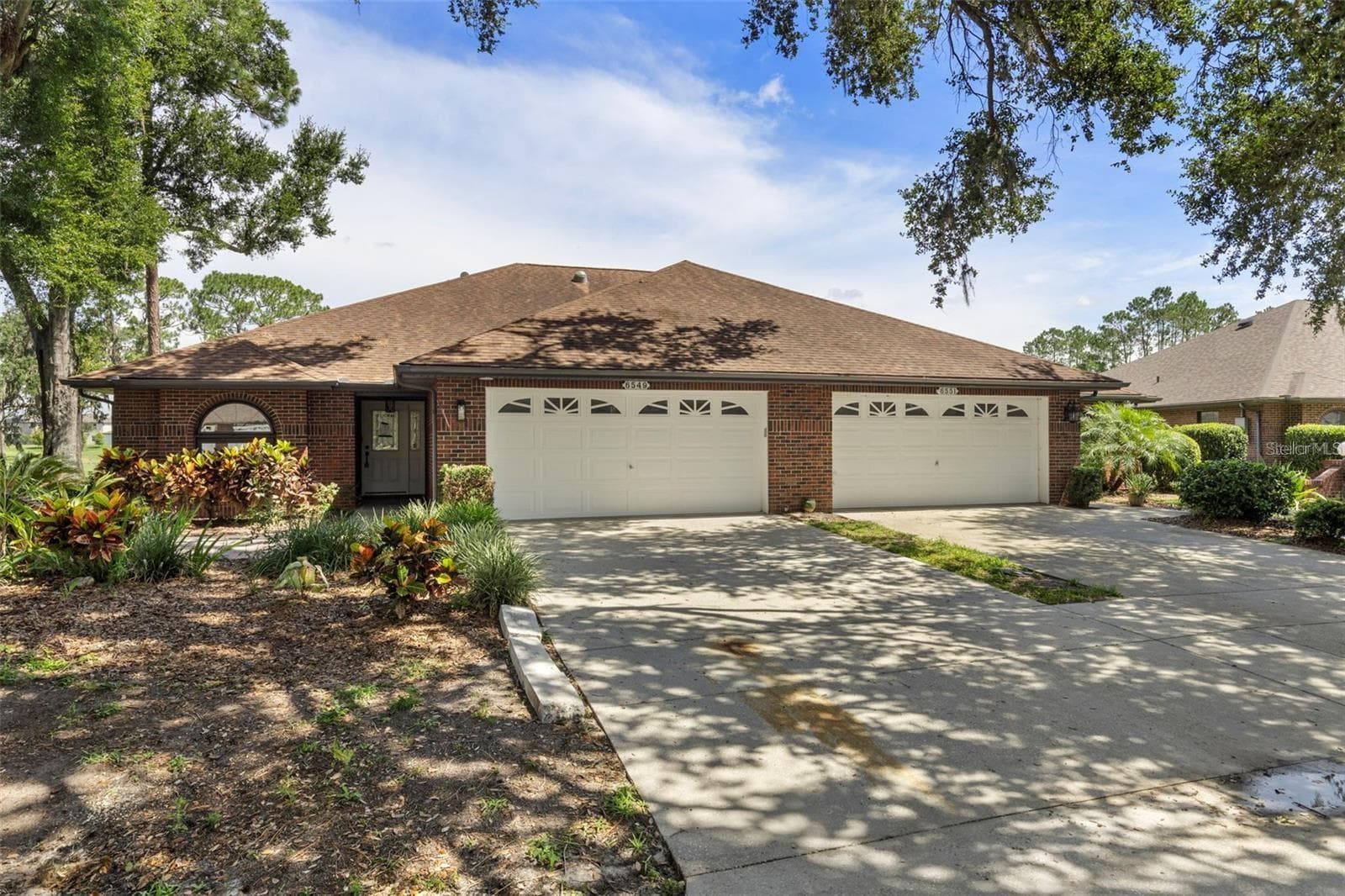 Single Family Residence at 6549 BRENTWOOD DR, ZEPHYRHILLS, photo 2 of 41