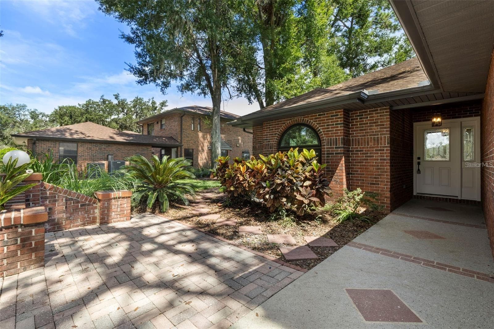 Single Family Residence at 6549 BRENTWOOD DR, ZEPHYRHILLS, photo 3 of 41