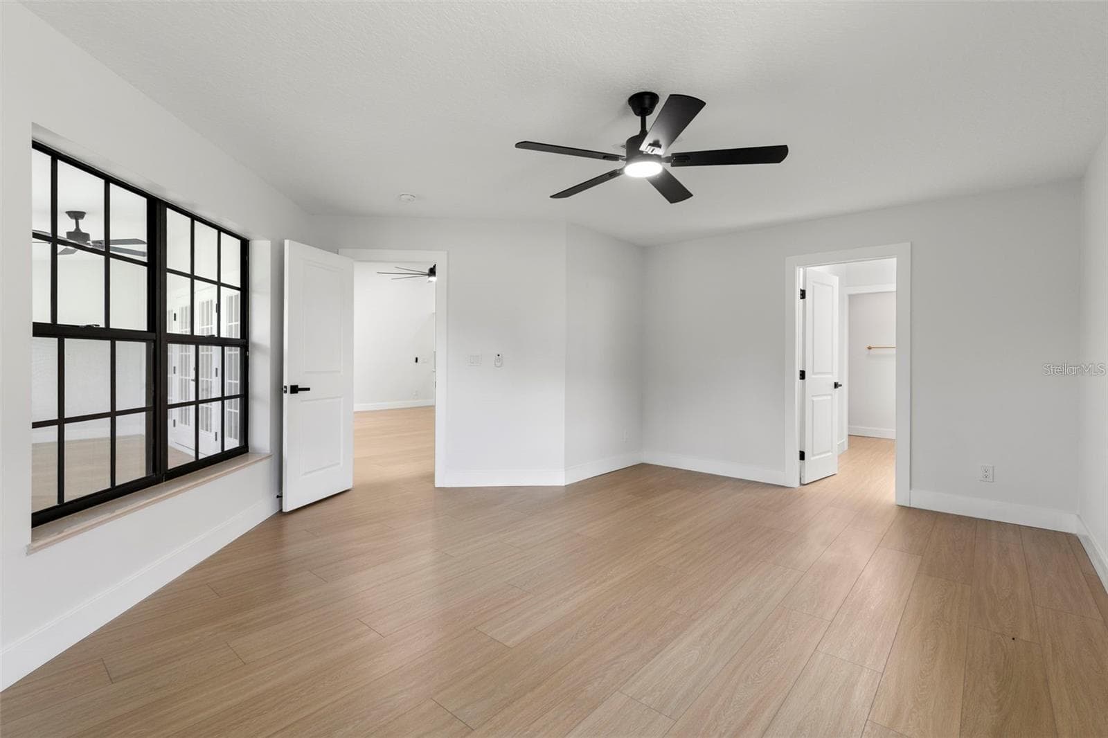 Single Family Residence at 6549 BRENTWOOD DR, ZEPHYRHILLS, photo 16 of 41