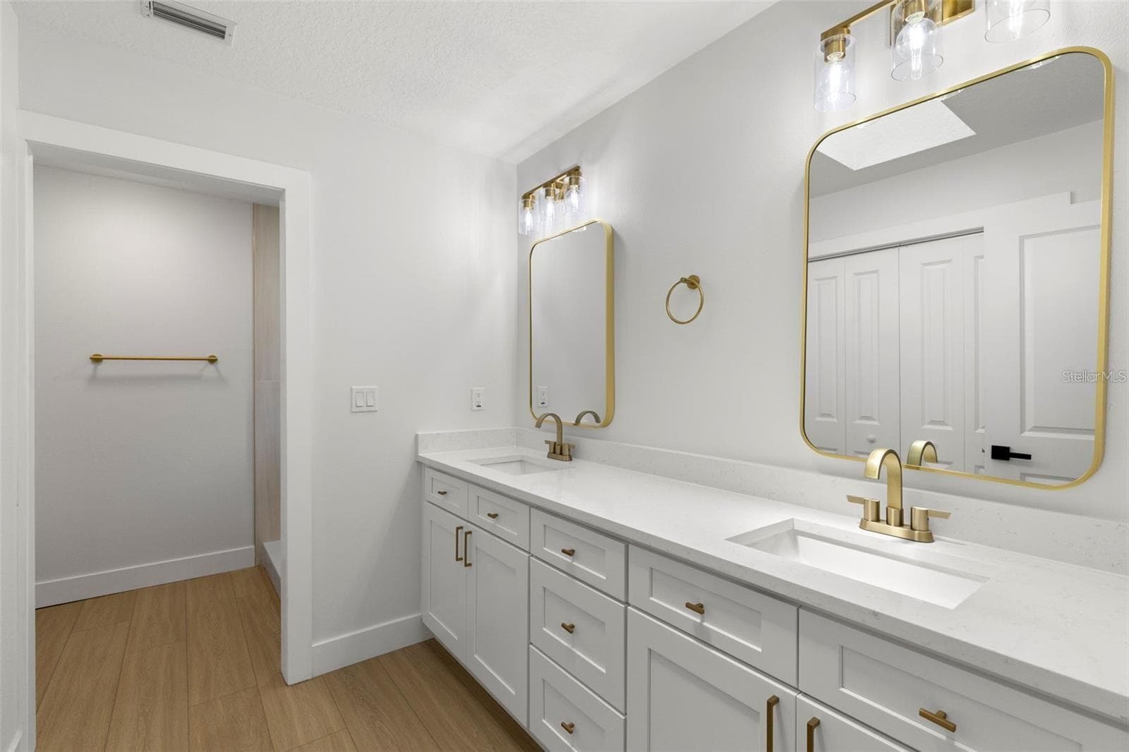 Single Family Residence at 6549 BRENTWOOD DR, ZEPHYRHILLS, photo 18 of 41