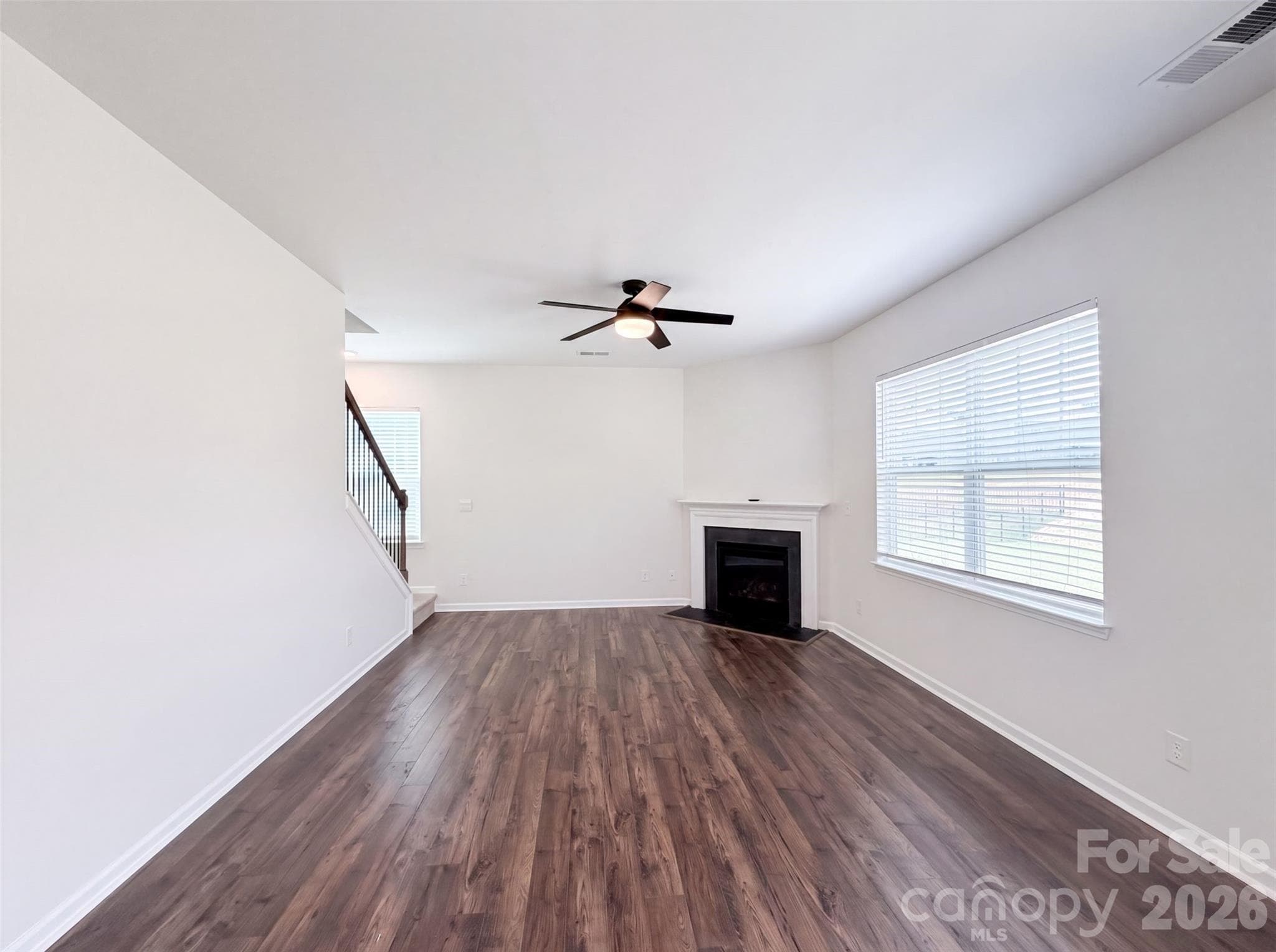 Single Family Residence at 115 Spring Hall Drive, Troutman, photo 3 of 16