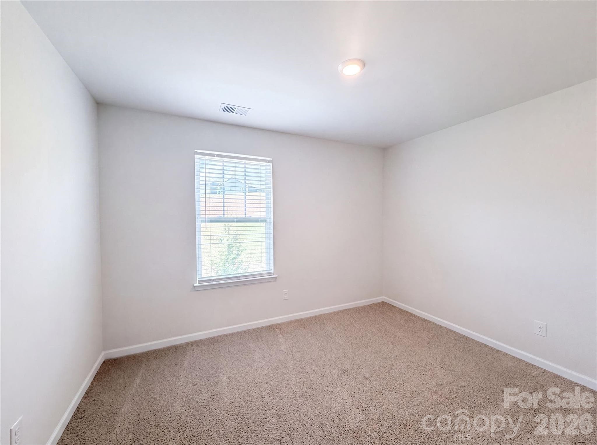 Single Family Residence at 115 Spring Hall Drive, Troutman, photo 10 of 16