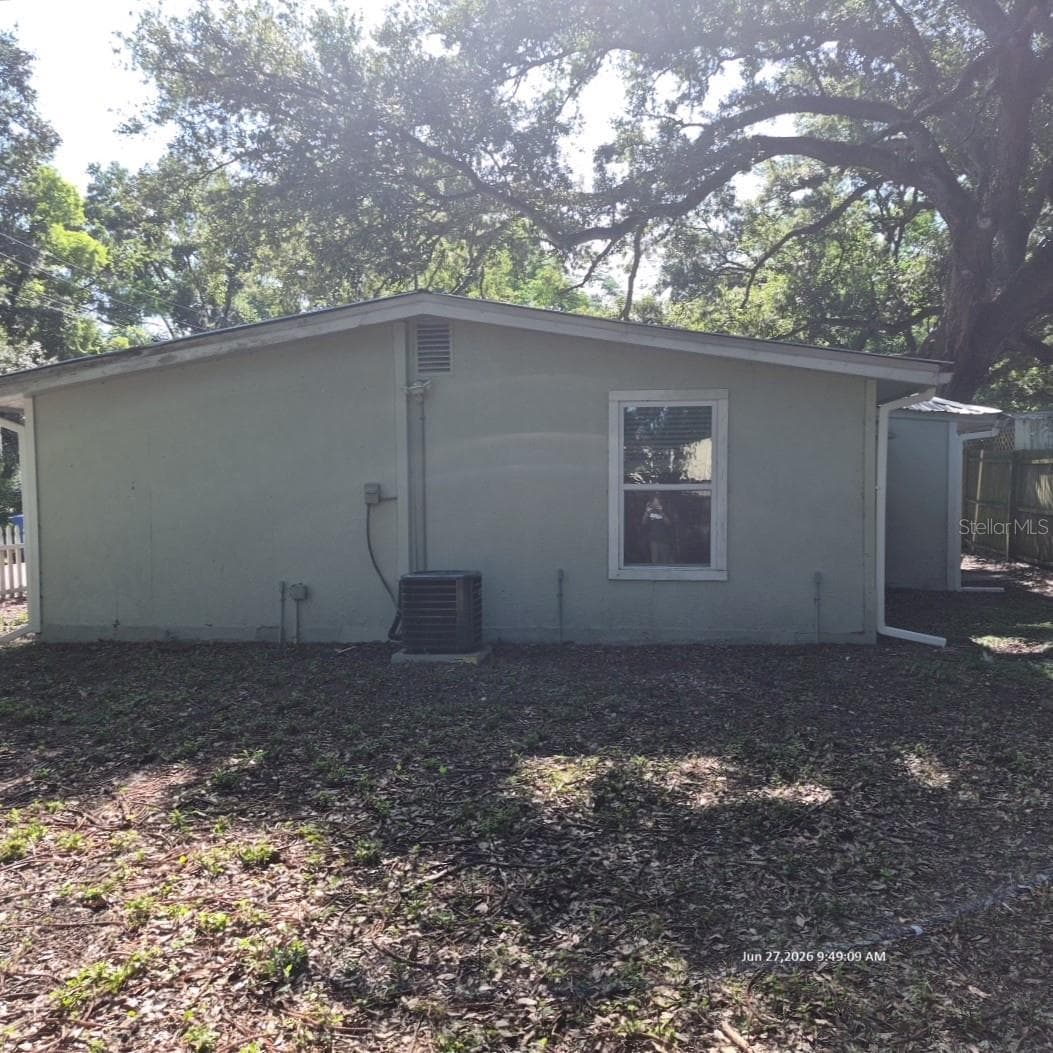 Single Family Residence at 7409 RHODE ISLAND DR, TAMPA, photo 5 of 16