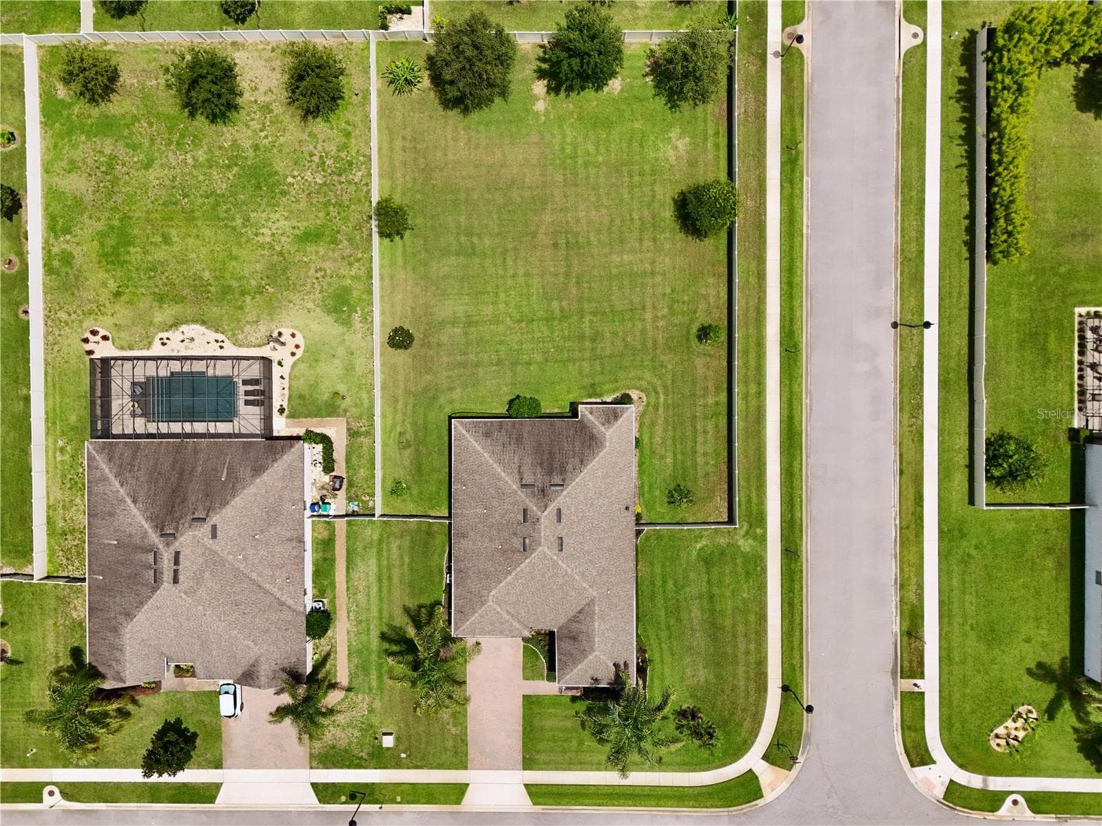 LOTS OF SPACE FOR YOUR DREAM POOL - 3266 KAYAK WAY, ORLANDO