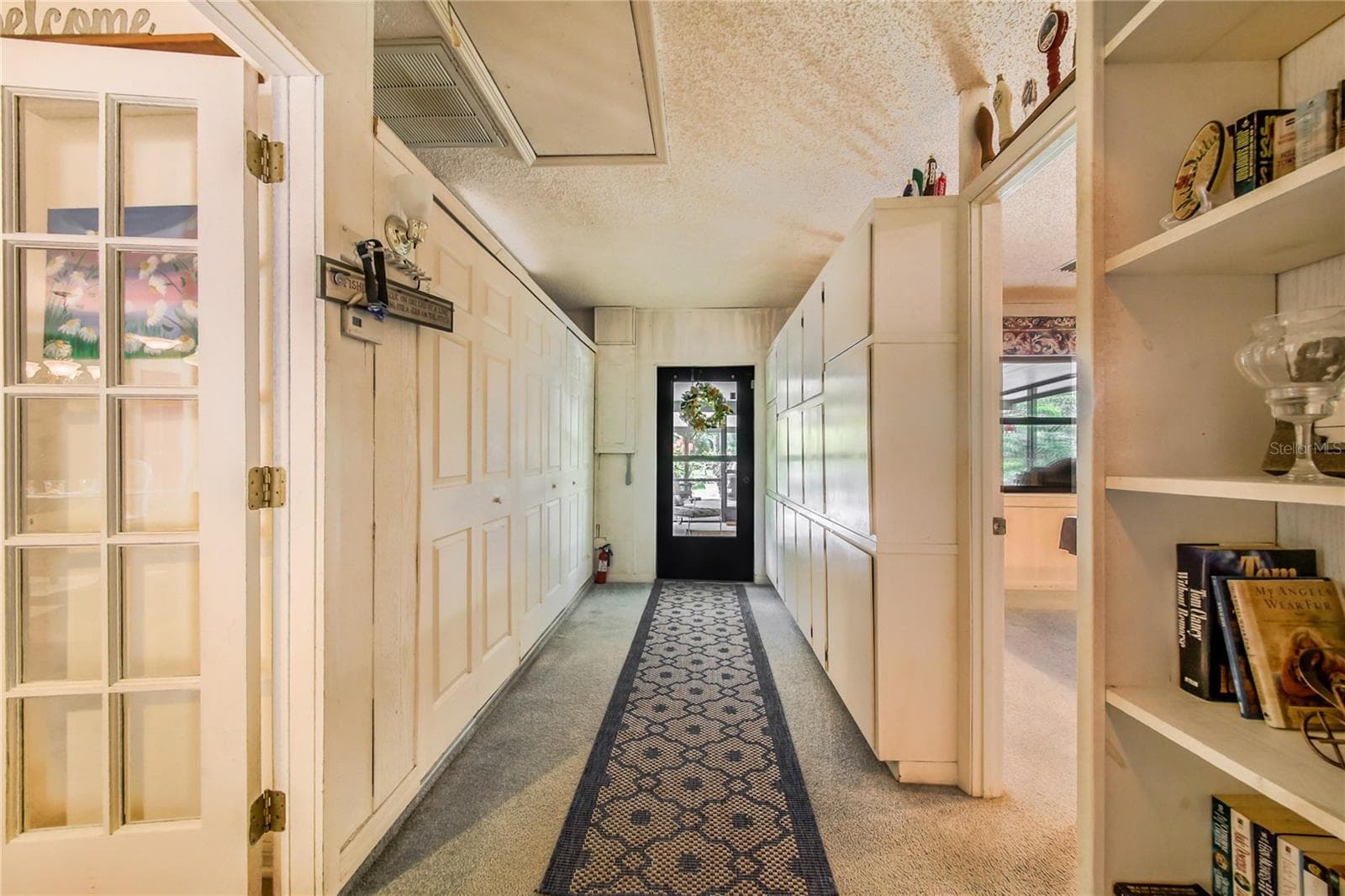 Single Family Residence at 6168 ARBOREA DR, INDIAN LAKE ESTATES, photo 7 of 53