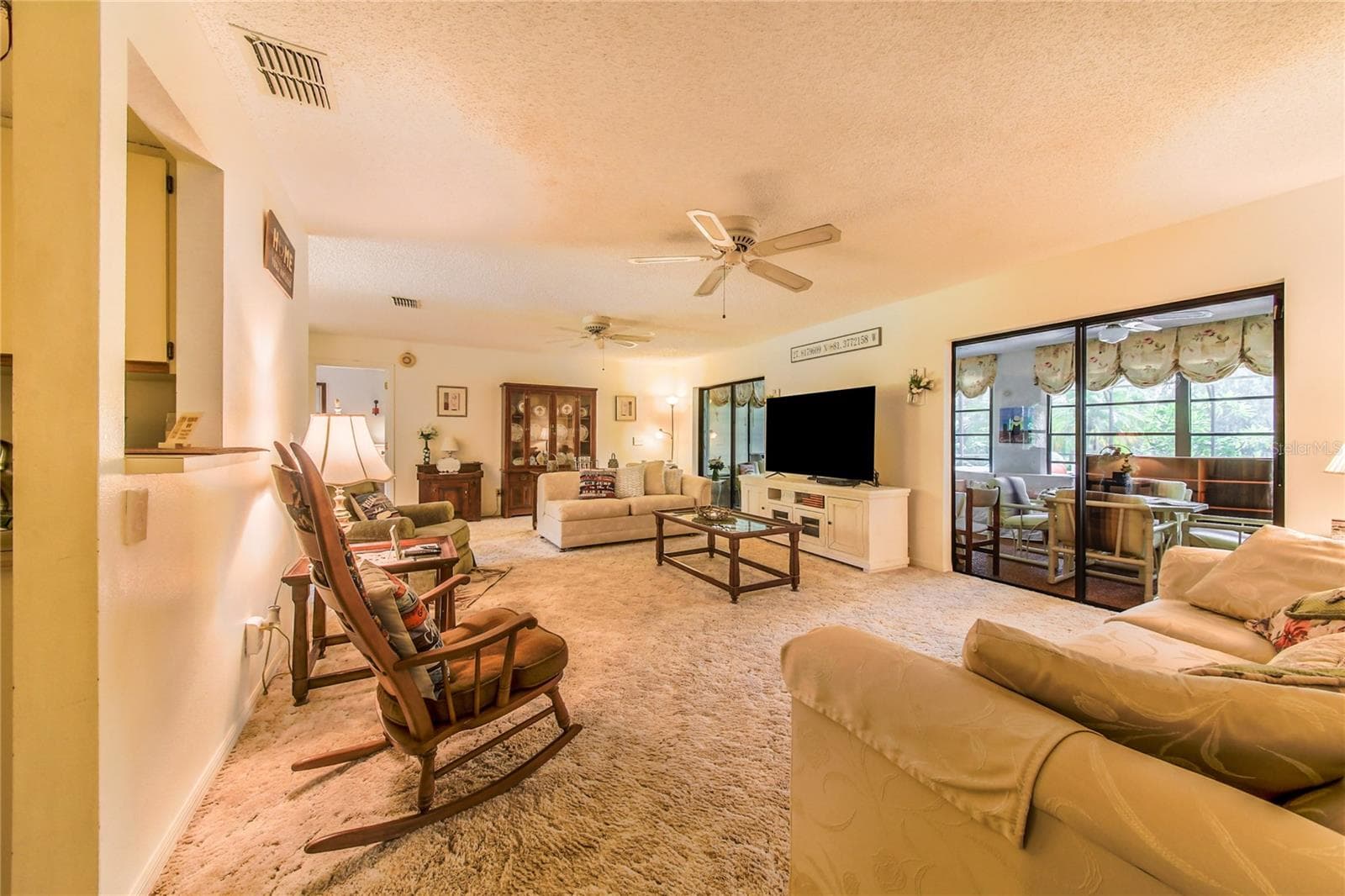 Single Family Residence at 6168 ARBOREA DR, INDIAN LAKE ESTATES, photo 19 of 53