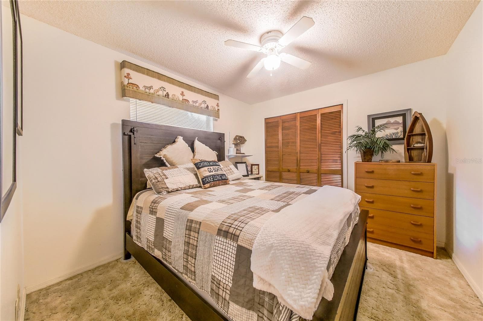 Single Family Residence at 6168 ARBOREA DR, INDIAN LAKE ESTATES, photo 25 of 53