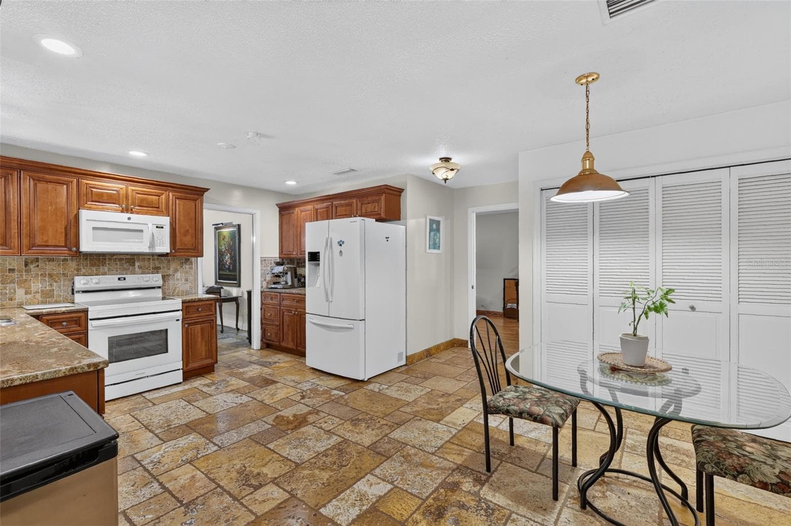 Single Family Residence at 22740 COUNTY ROAD 44A, EUSTIS, photo 14 of 41