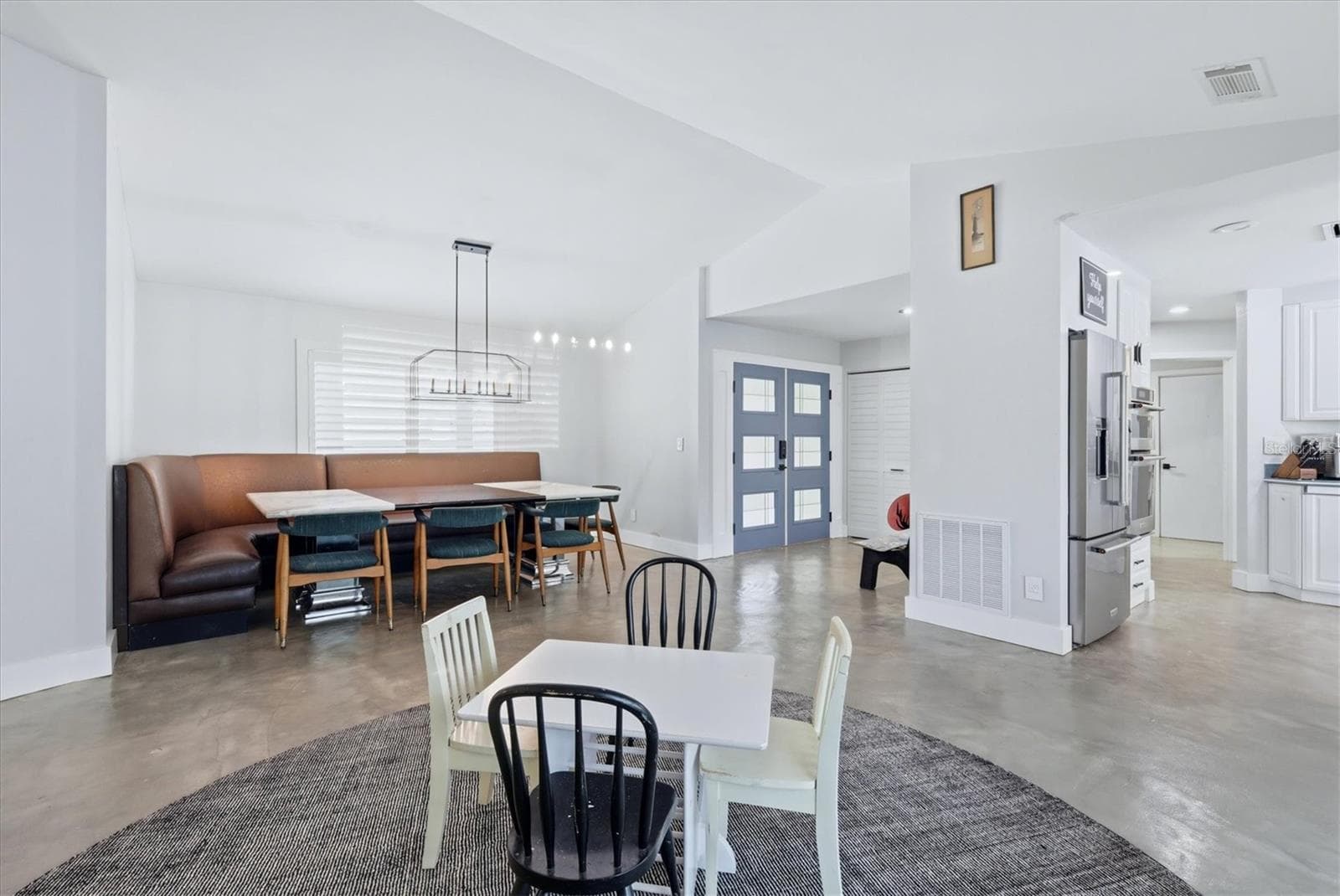 Dining Room/Living Room/Kitchen - 3900 TORREY PINES BLVD, SARASOTA