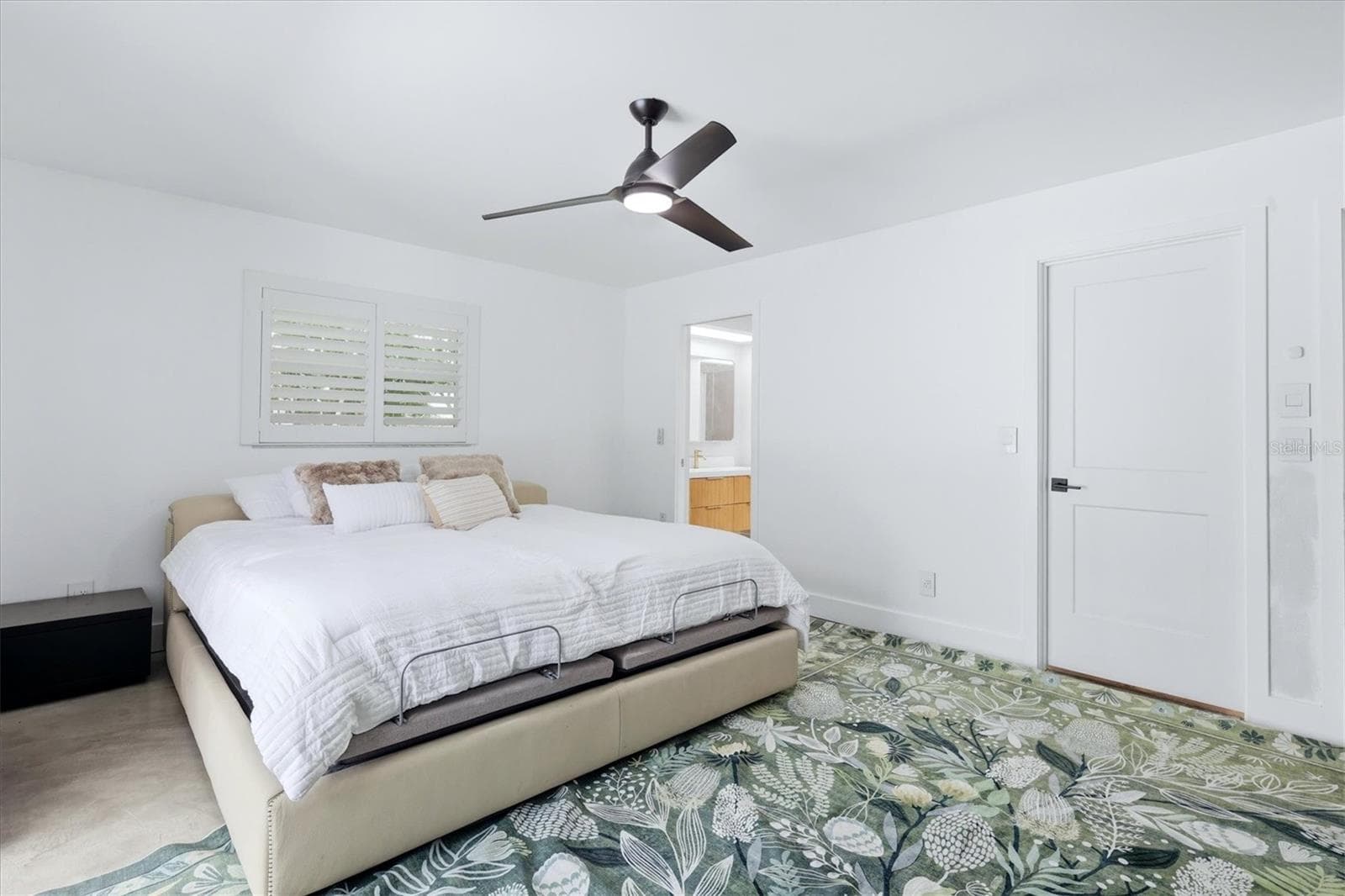 Single Family Residence at 3900 TORREY PINES BLVD, SARASOTA, photo 31 of 60