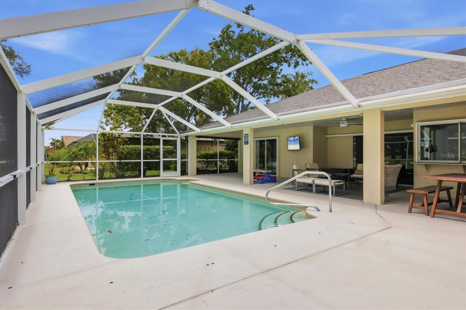 Single Family Residence at 3900 TORREY PINES BLVD, SARASOTA, photo 44 of 60