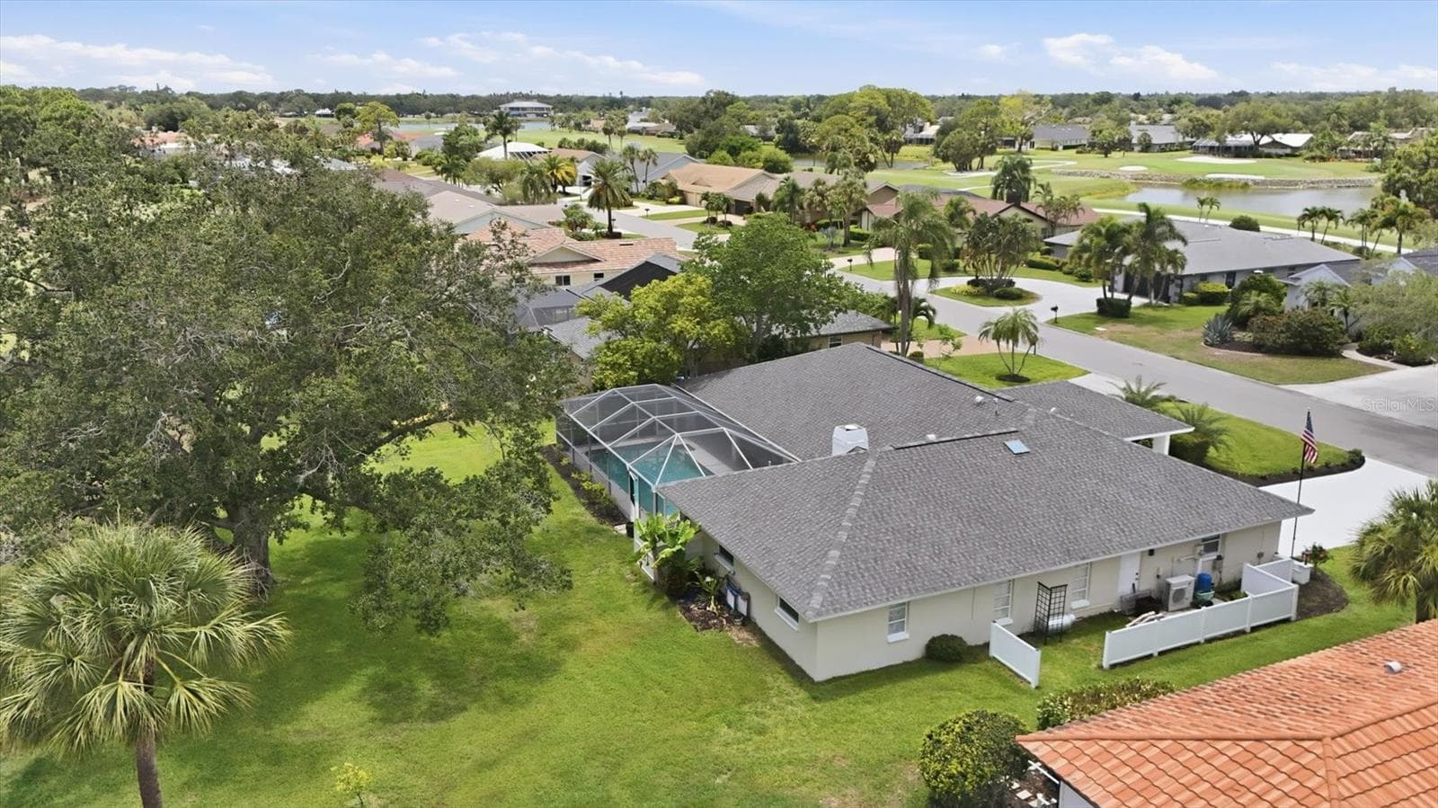 Well Established Neighborhood with Mature Trees - 3900 TORREY PINES BLVD, SARASOTA