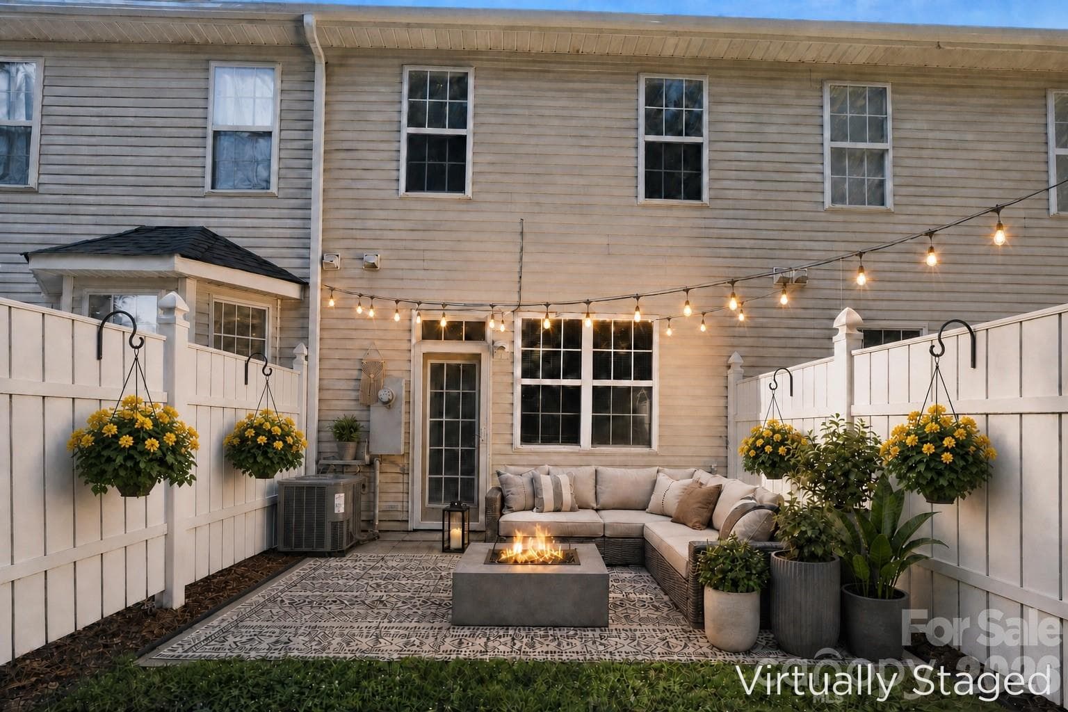 Enjoy this private back patio. - 6123 Dane Drive, Dallas