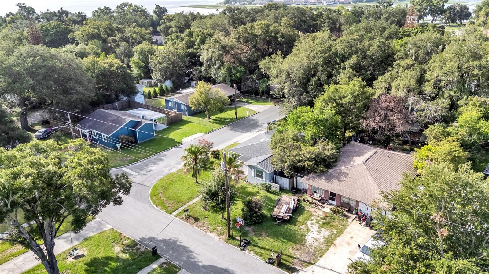 Single Family Residence at 861 E LOWELL ST, LAKELAND, photo 46 of 51