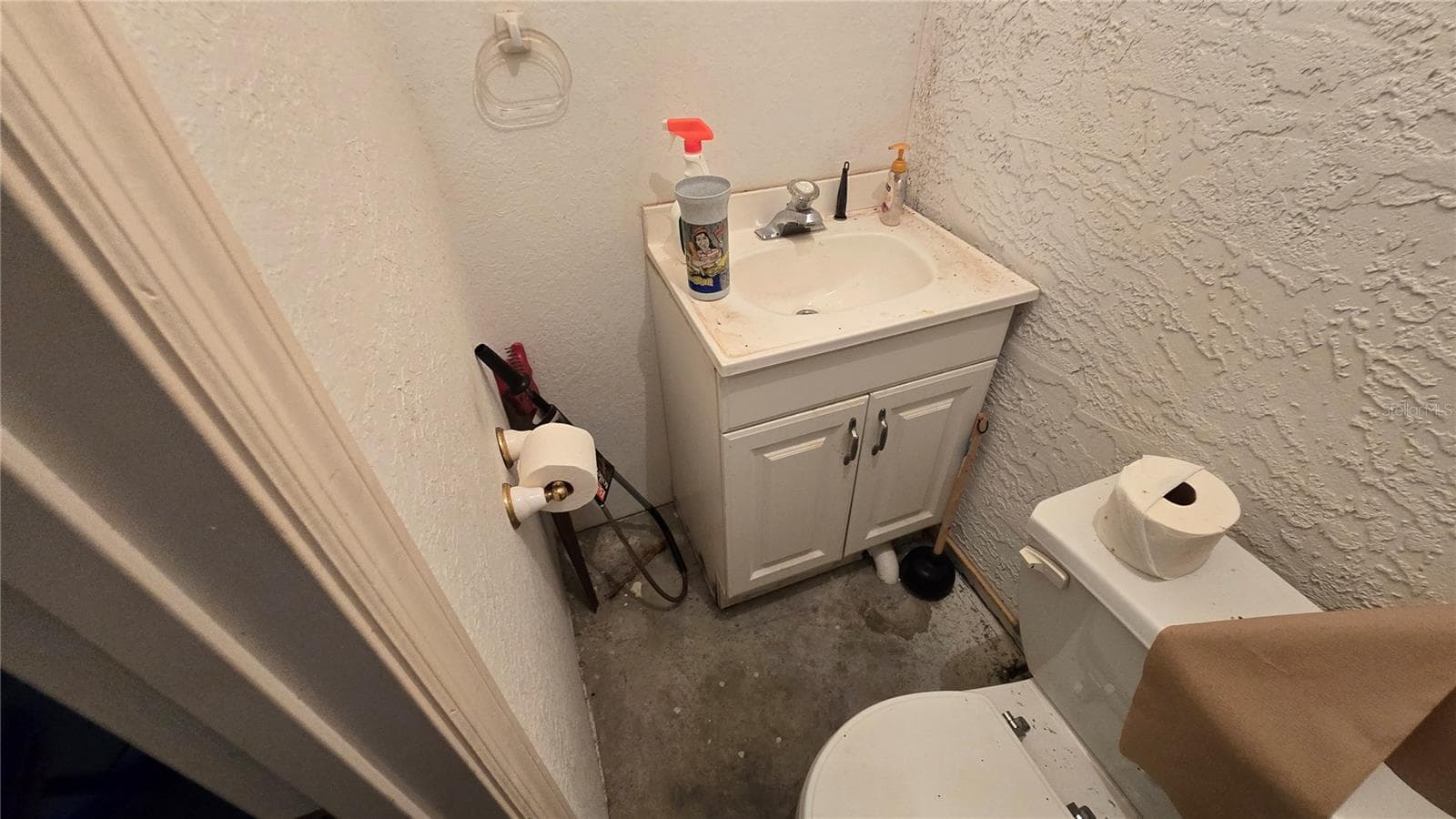 Townhouse at 521 PINELLAS BAYWAY S #206, TIERRA VERDE, photo 8 of 41