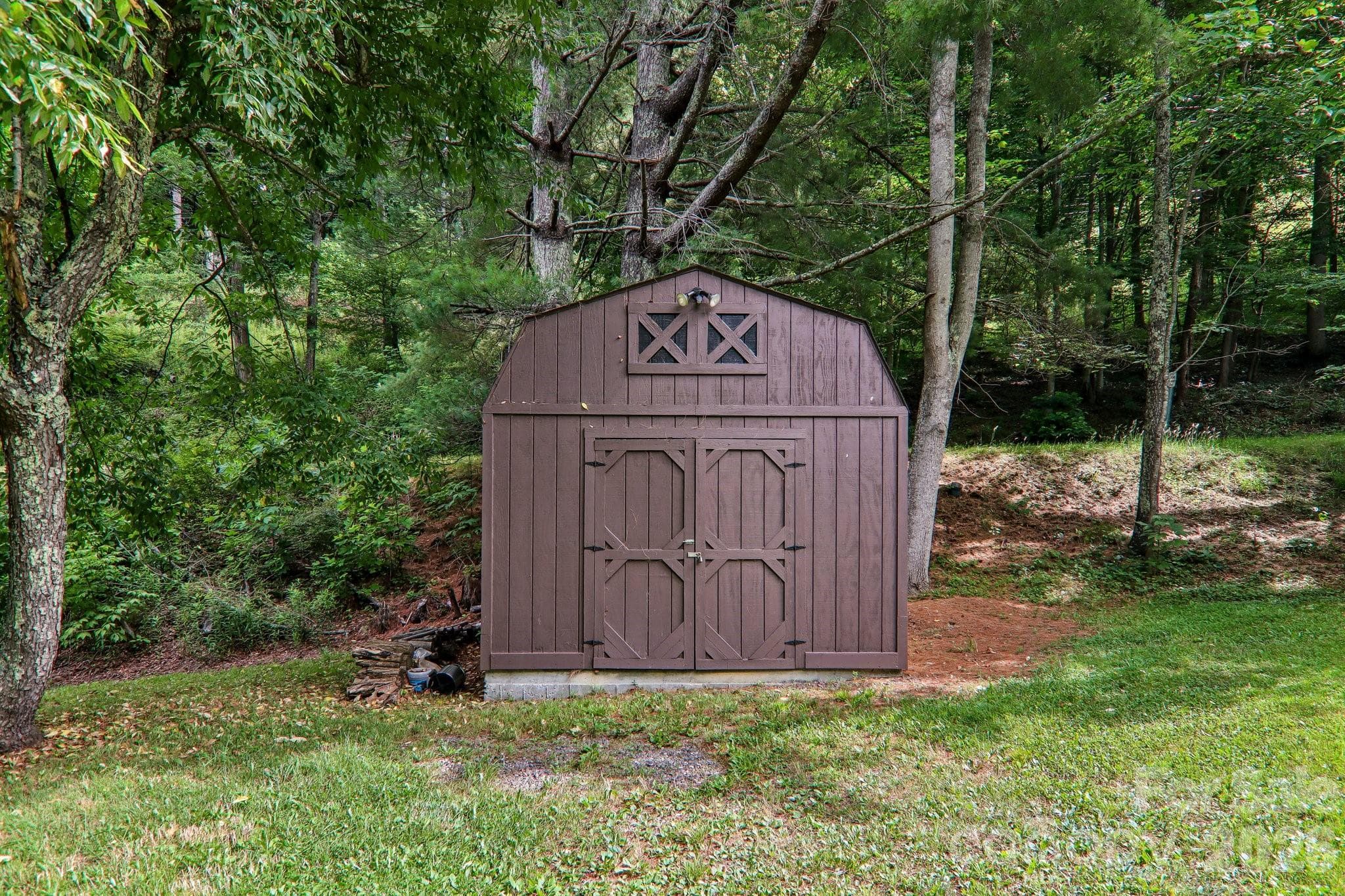Storage Building - Mars Hill