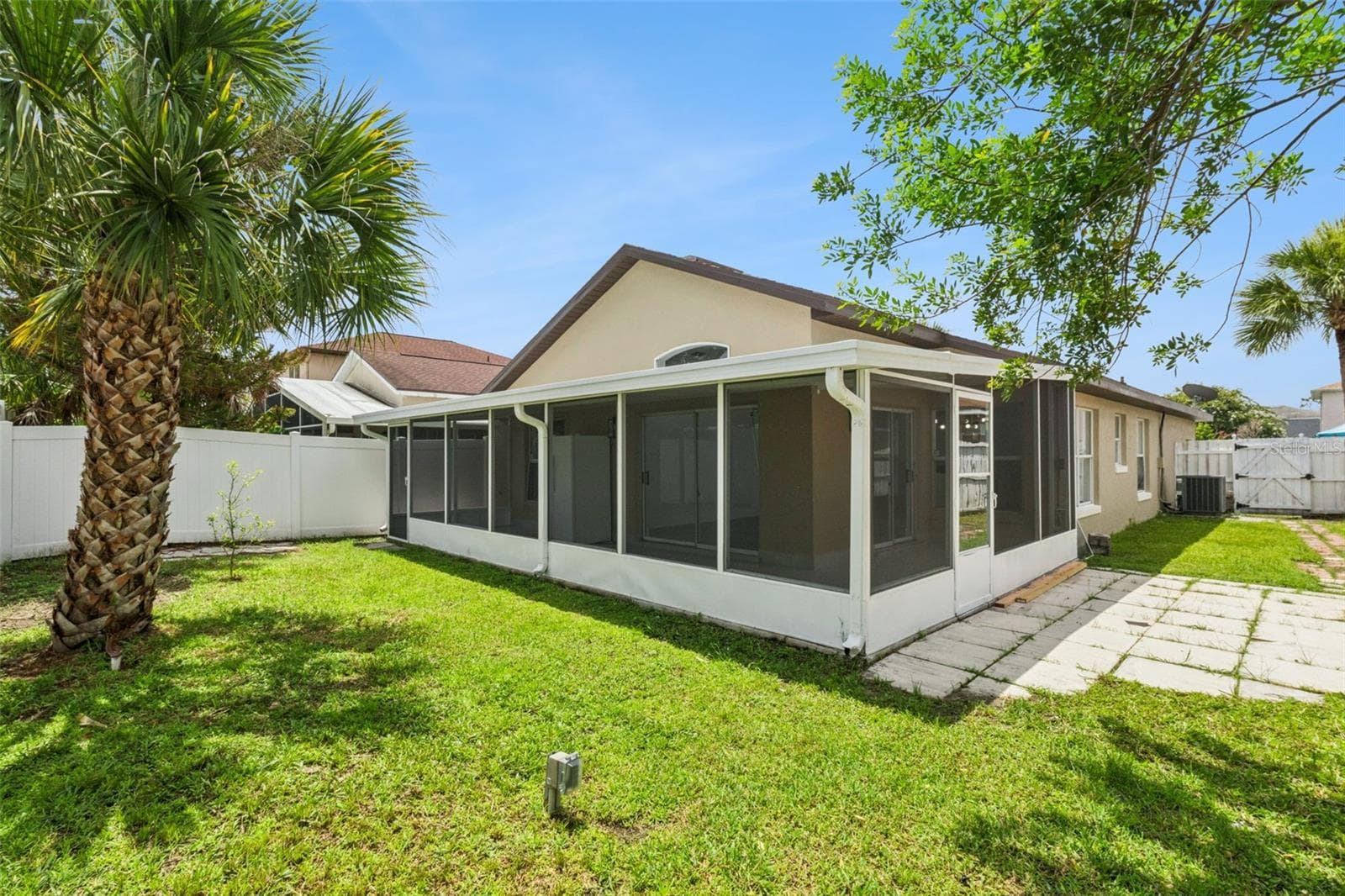 Single Family Residence at 2625 WALDEN CT, KISSIMMEE, photo 18 of 21