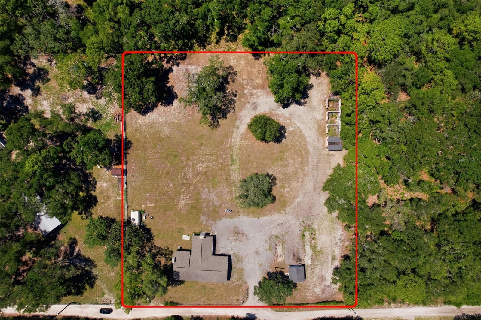Single Family Residence at 16700 AUBURNDALE LN, SPRING HILL, photo 2 of 33