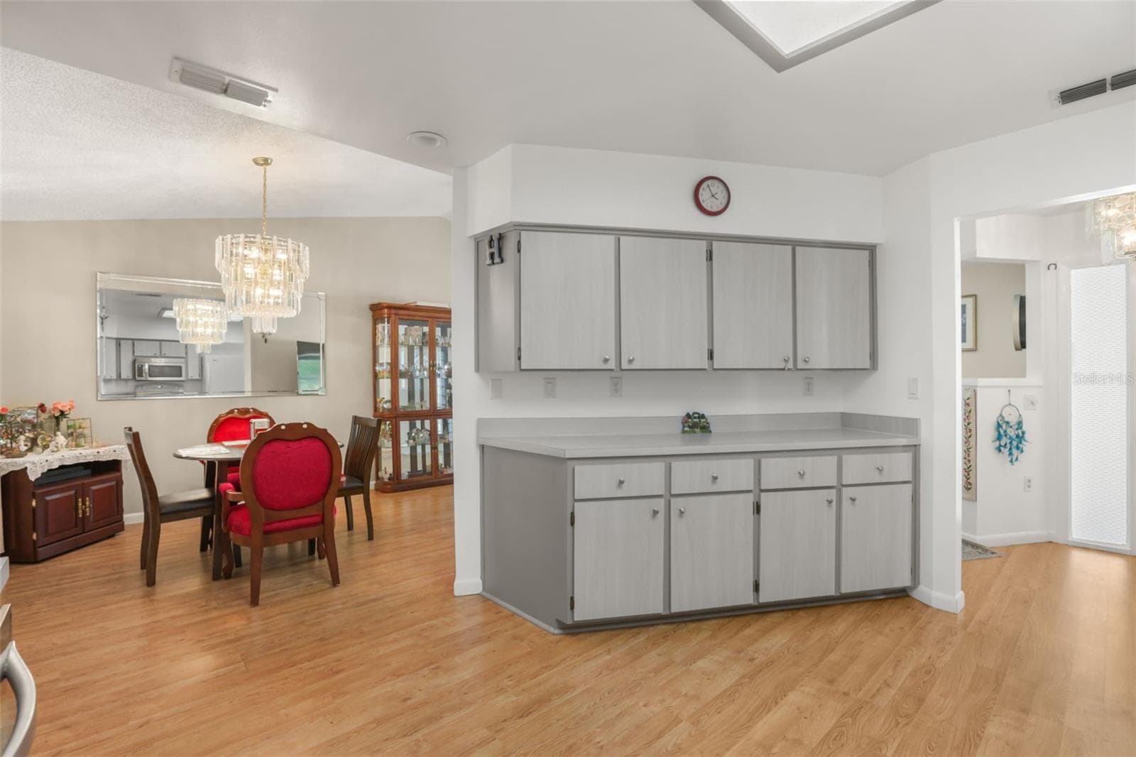 Single Family Residence at 1305 MORAY CT, LEESBURG, photo 11 of 50