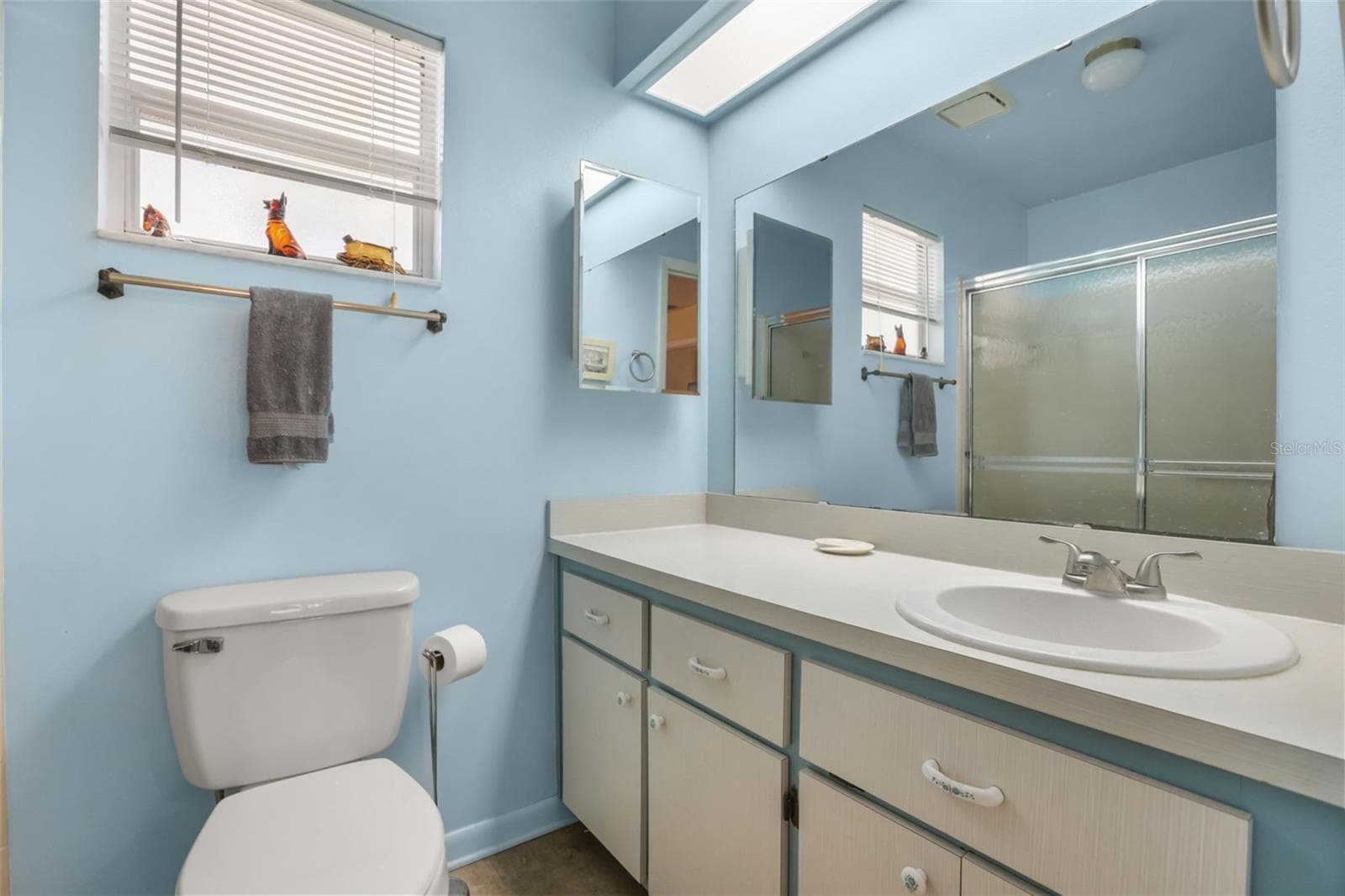 Single Family Residence at 1305 MORAY CT, LEESBURG, photo 19 of 50