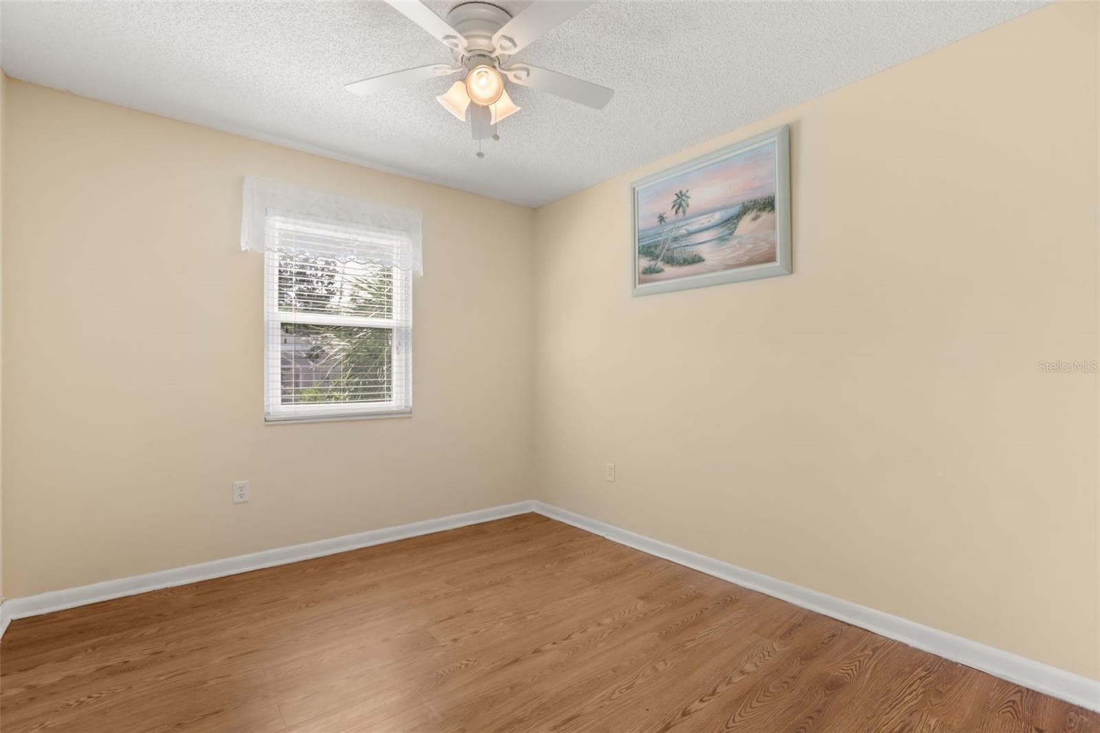 Single Family Residence at 1305 MORAY CT, LEESBURG, photo 20 of 50