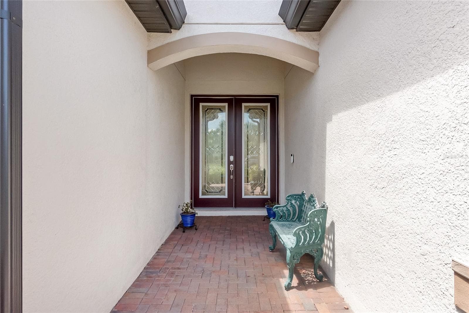 Single Family Residence at 9730 CARNOUSTIE PL, BRADENTON, photo 2 of 41