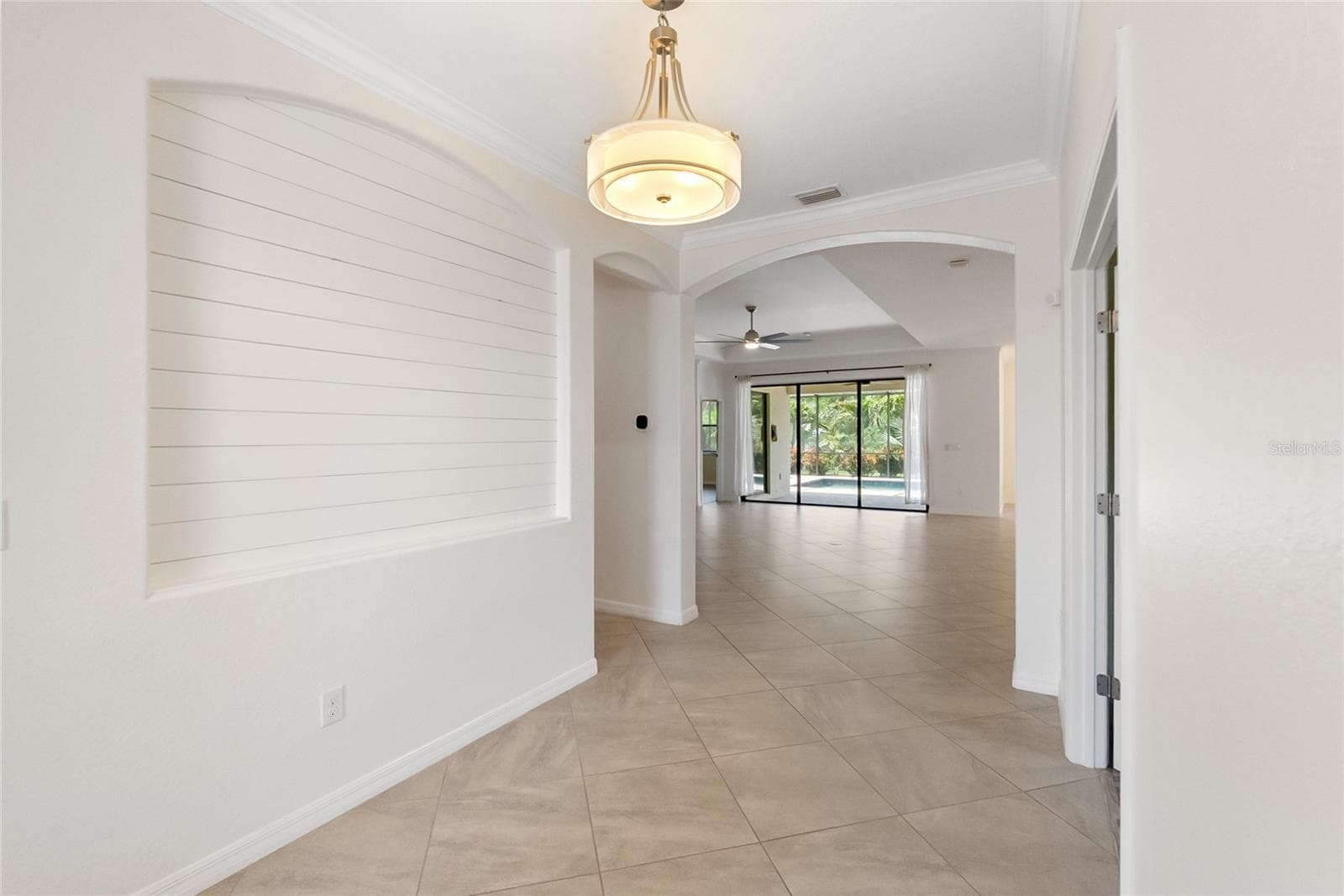 Single Family Residence at 9730 CARNOUSTIE PL, BRADENTON, photo 4 of 41