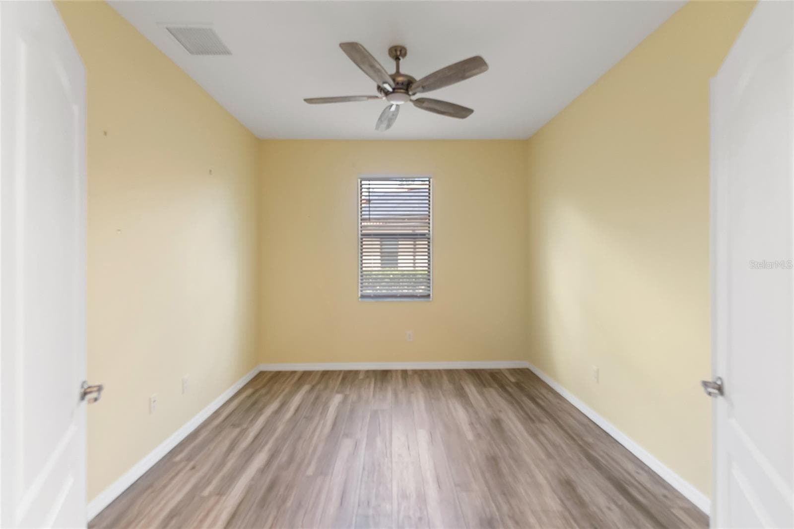 Single Family Residence at 9730 CARNOUSTIE PL, BRADENTON, photo 31 of 41