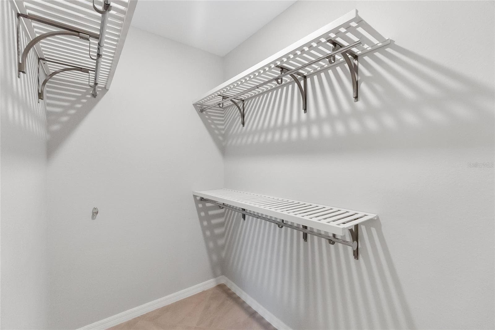 Single Family Residence at 9730 CARNOUSTIE PL, BRADENTON, photo 23 of 41