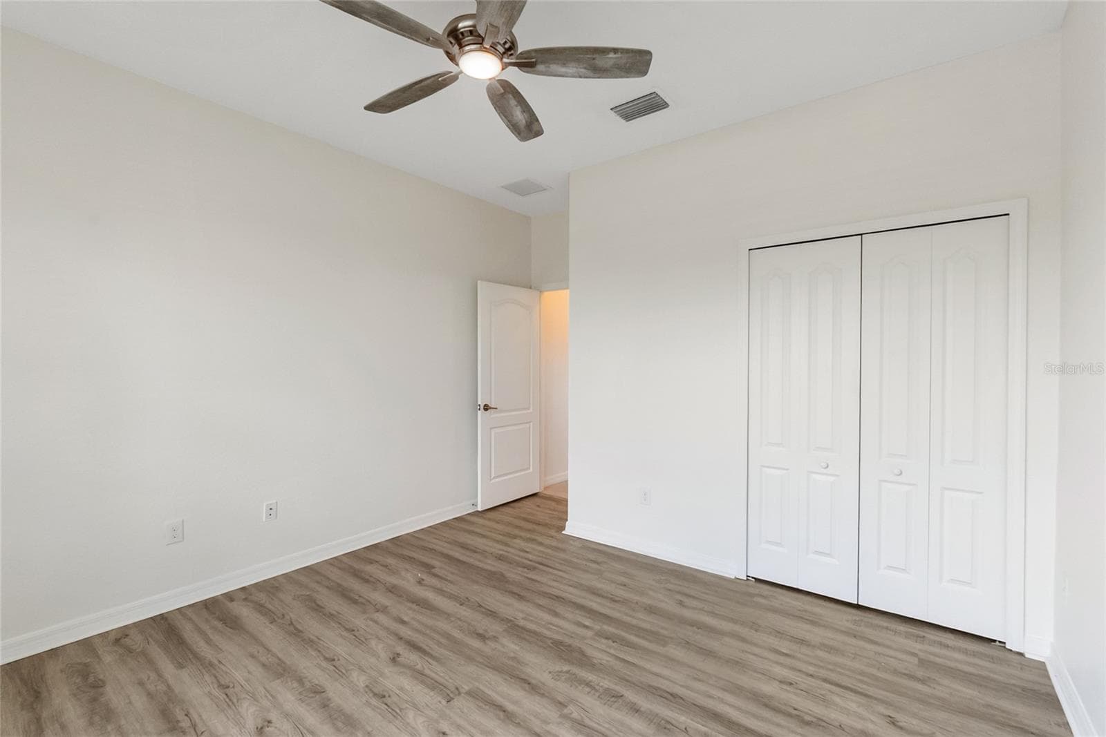 Single Family Residence at 9730 CARNOUSTIE PL, BRADENTON, photo 29 of 41